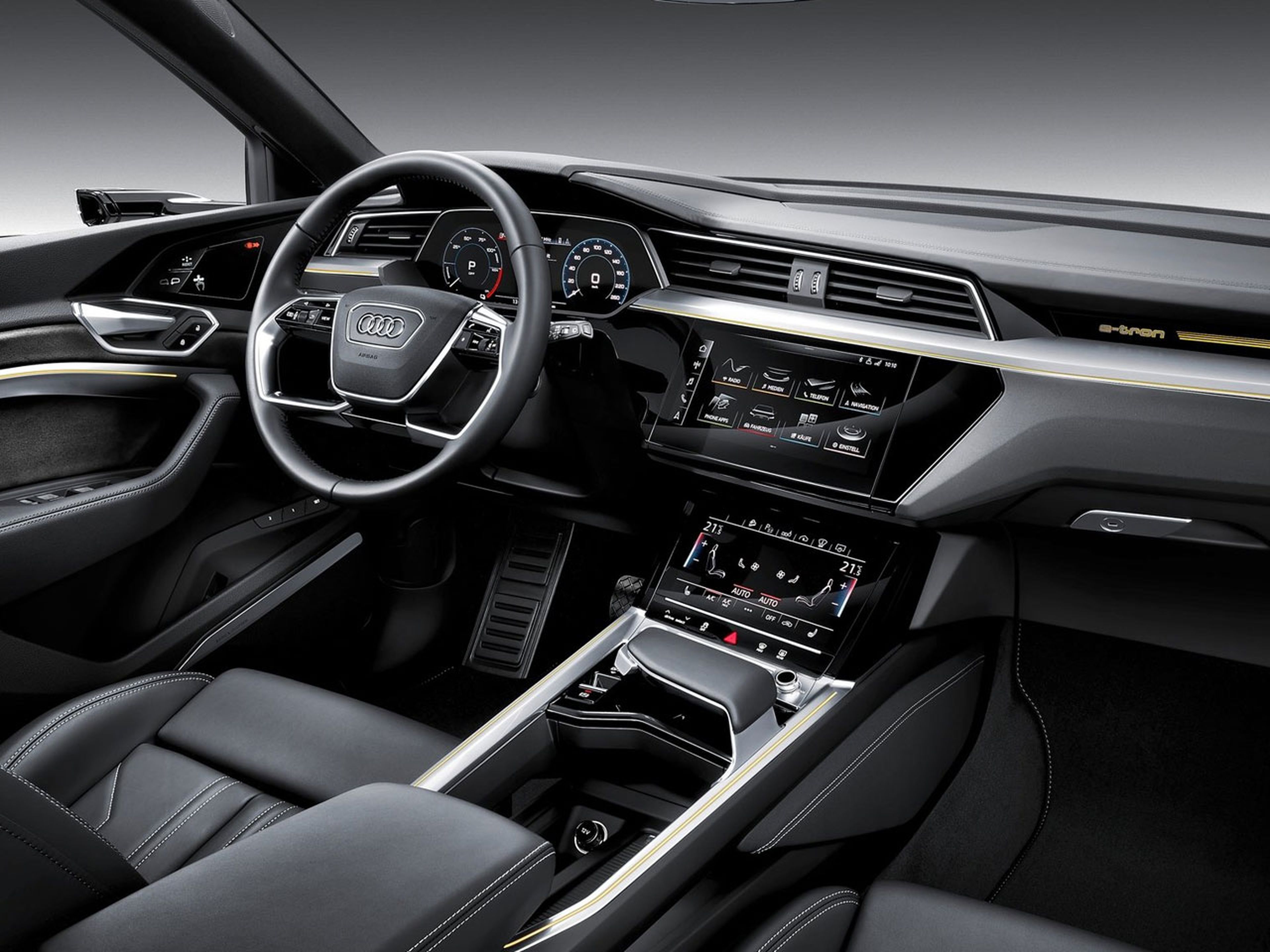 Audi-e-tron-2020-C04