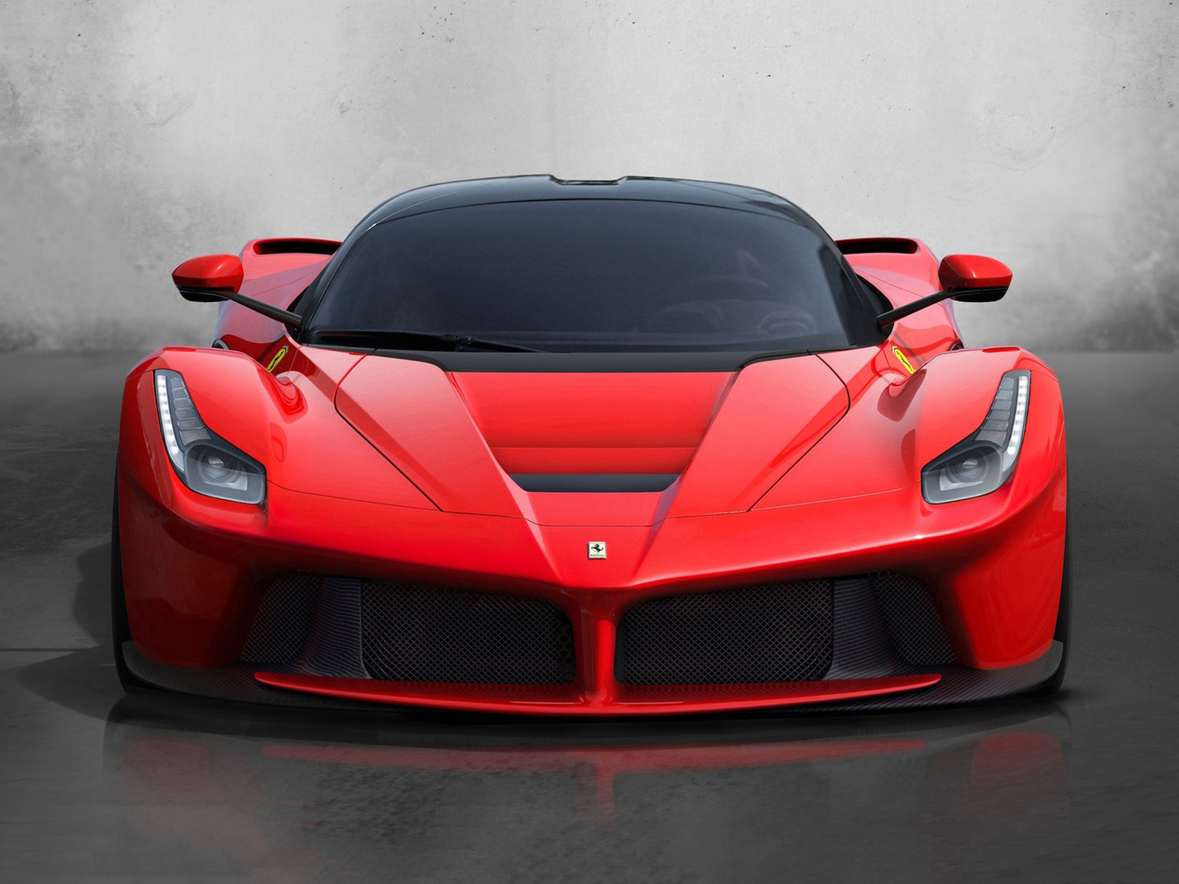 Ferrari-LaFerrari_2014_01