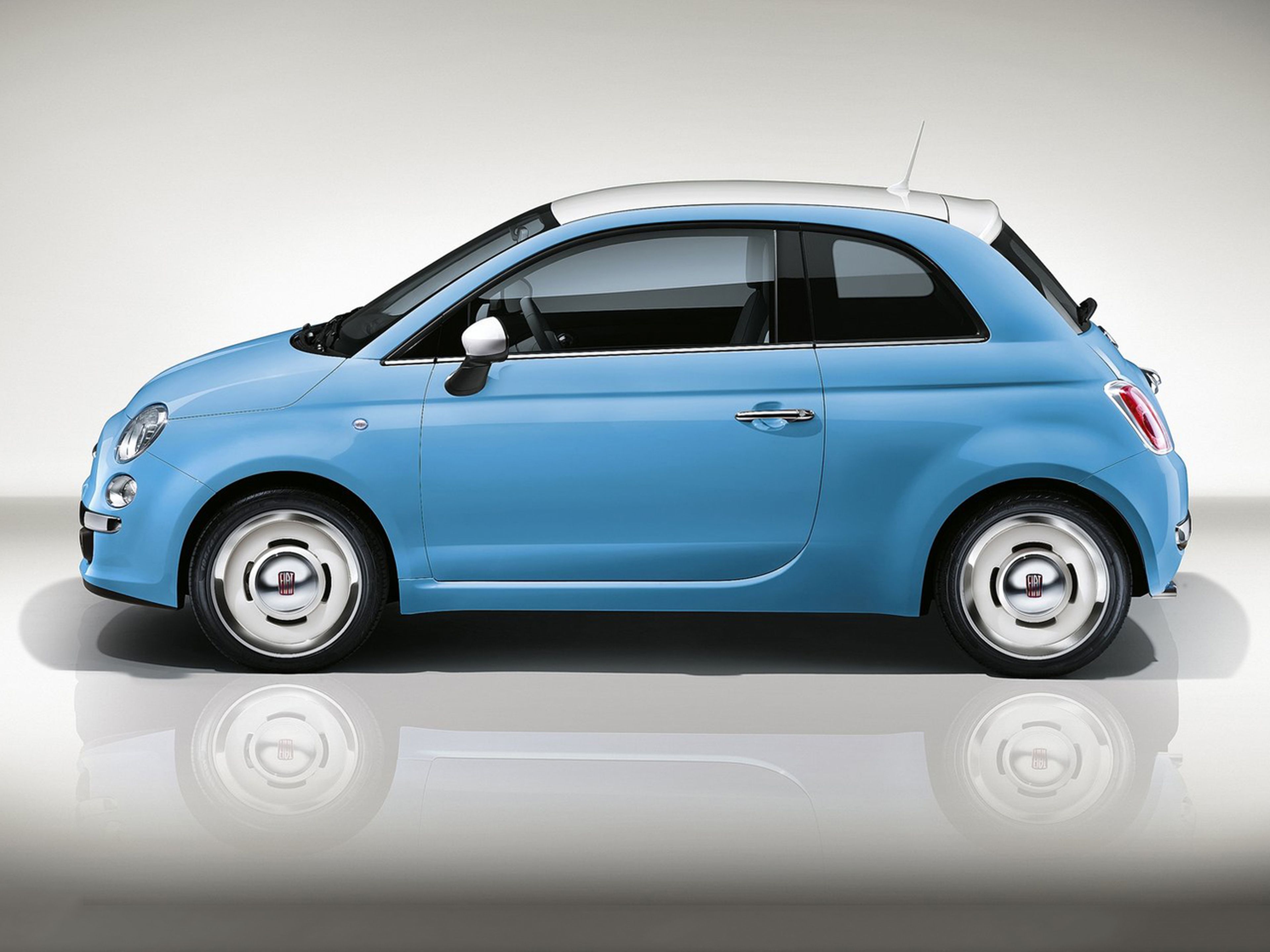 Fiat-500_2015_C02