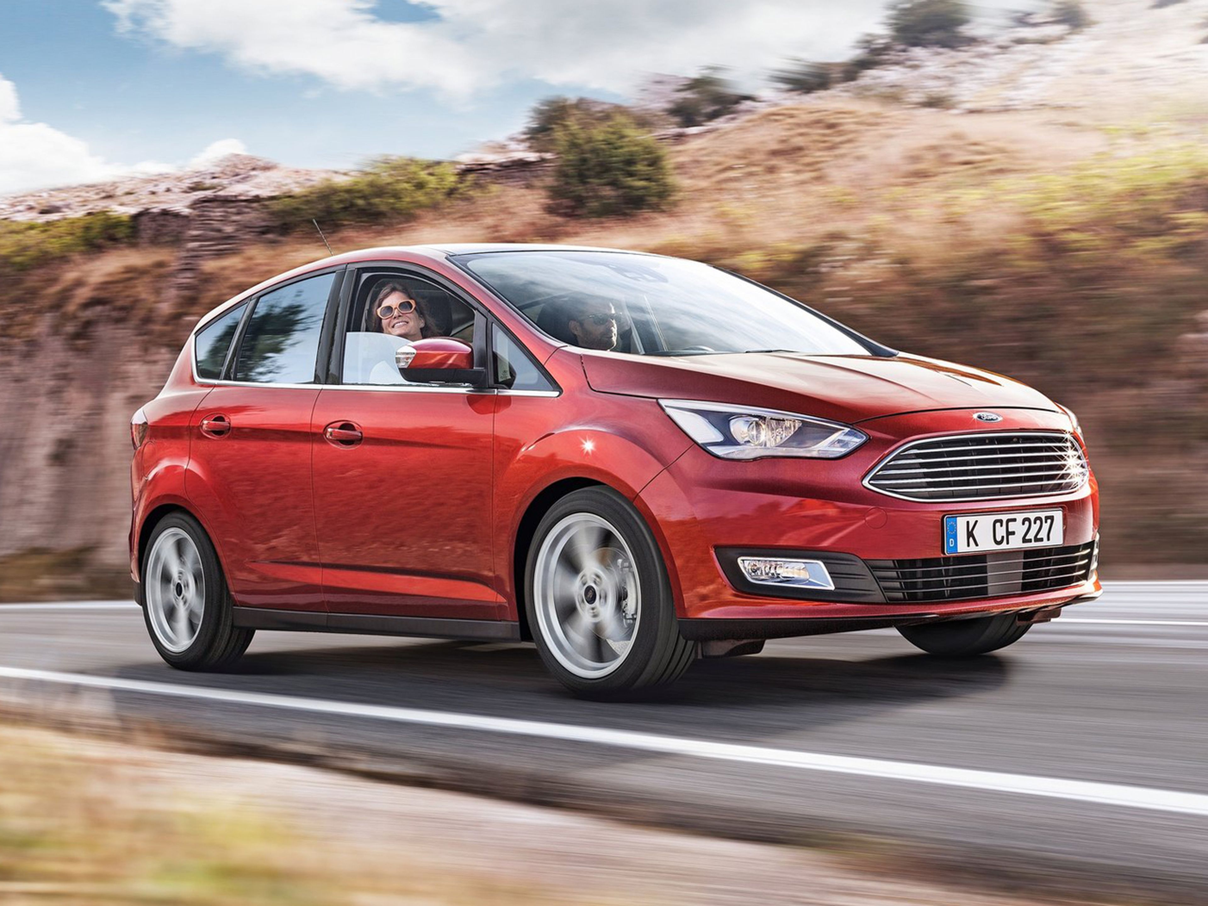 Ford-CMAX_MY15_07
