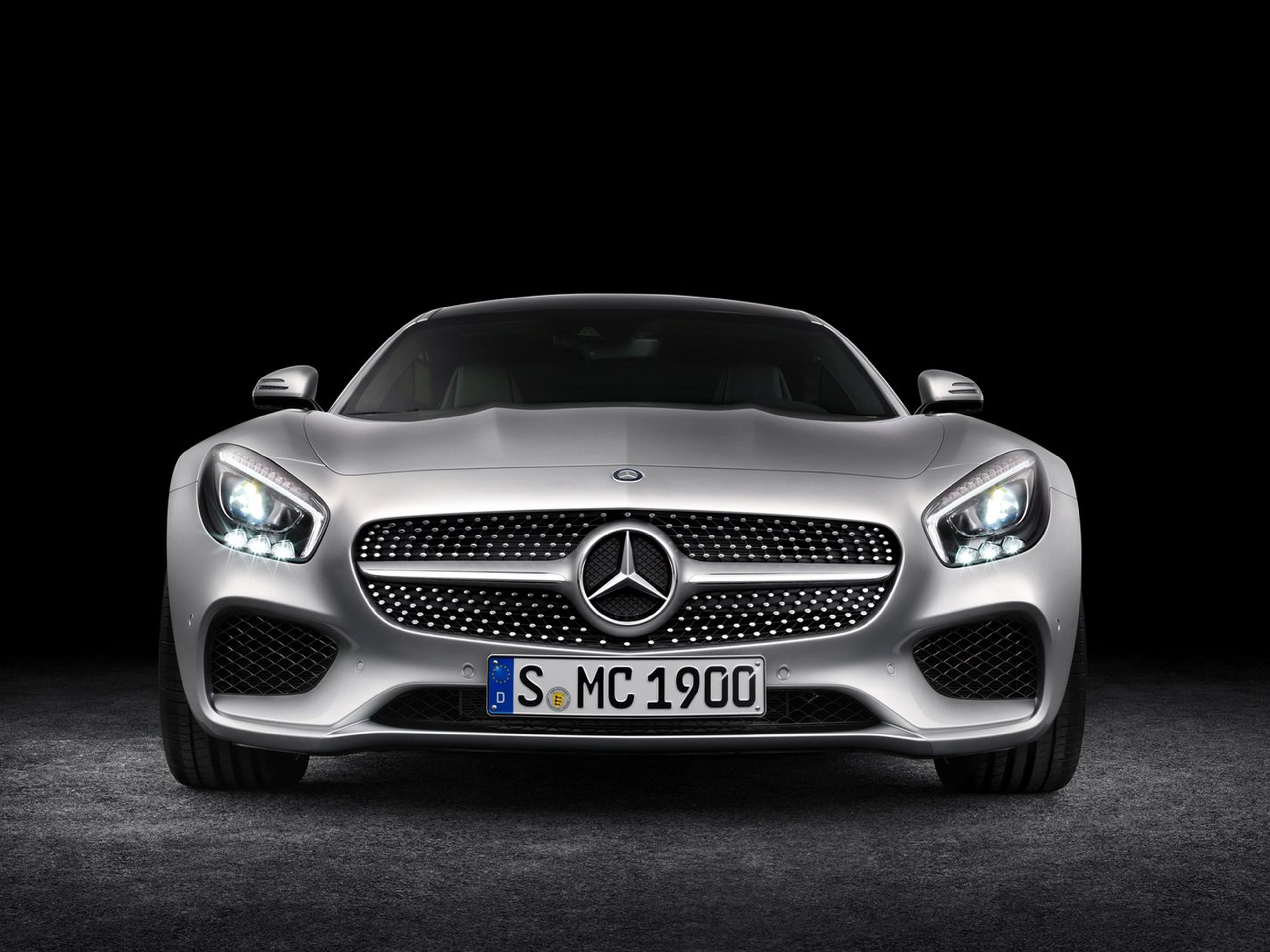 Mercedes-Benz-AMG_GT_04