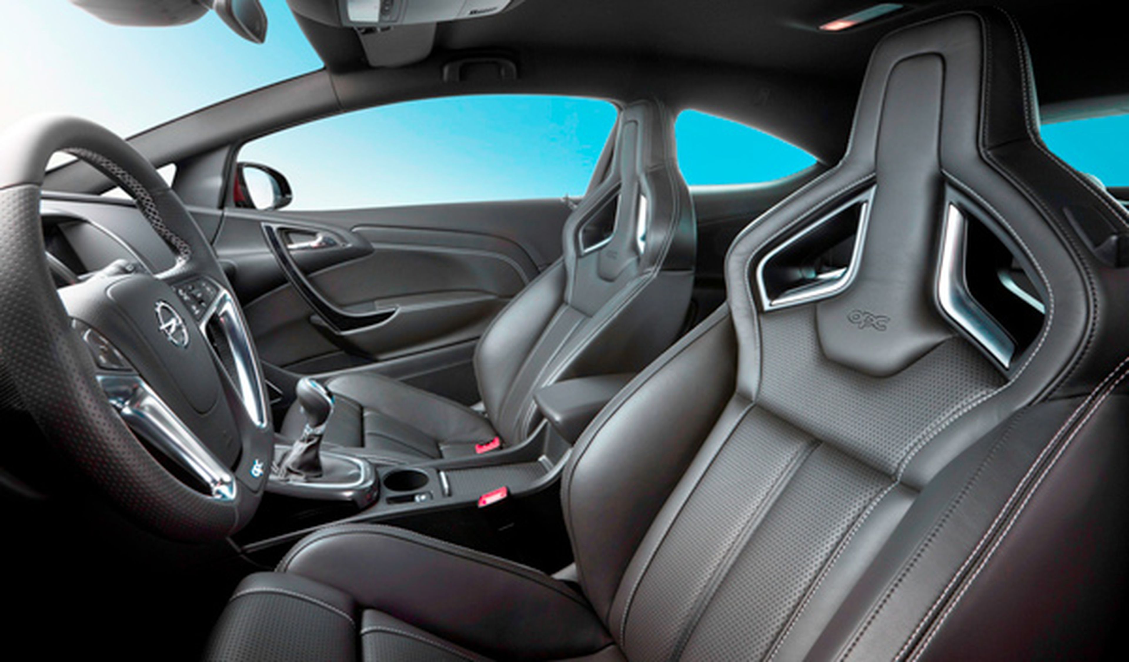 Opel Astra OPC interior