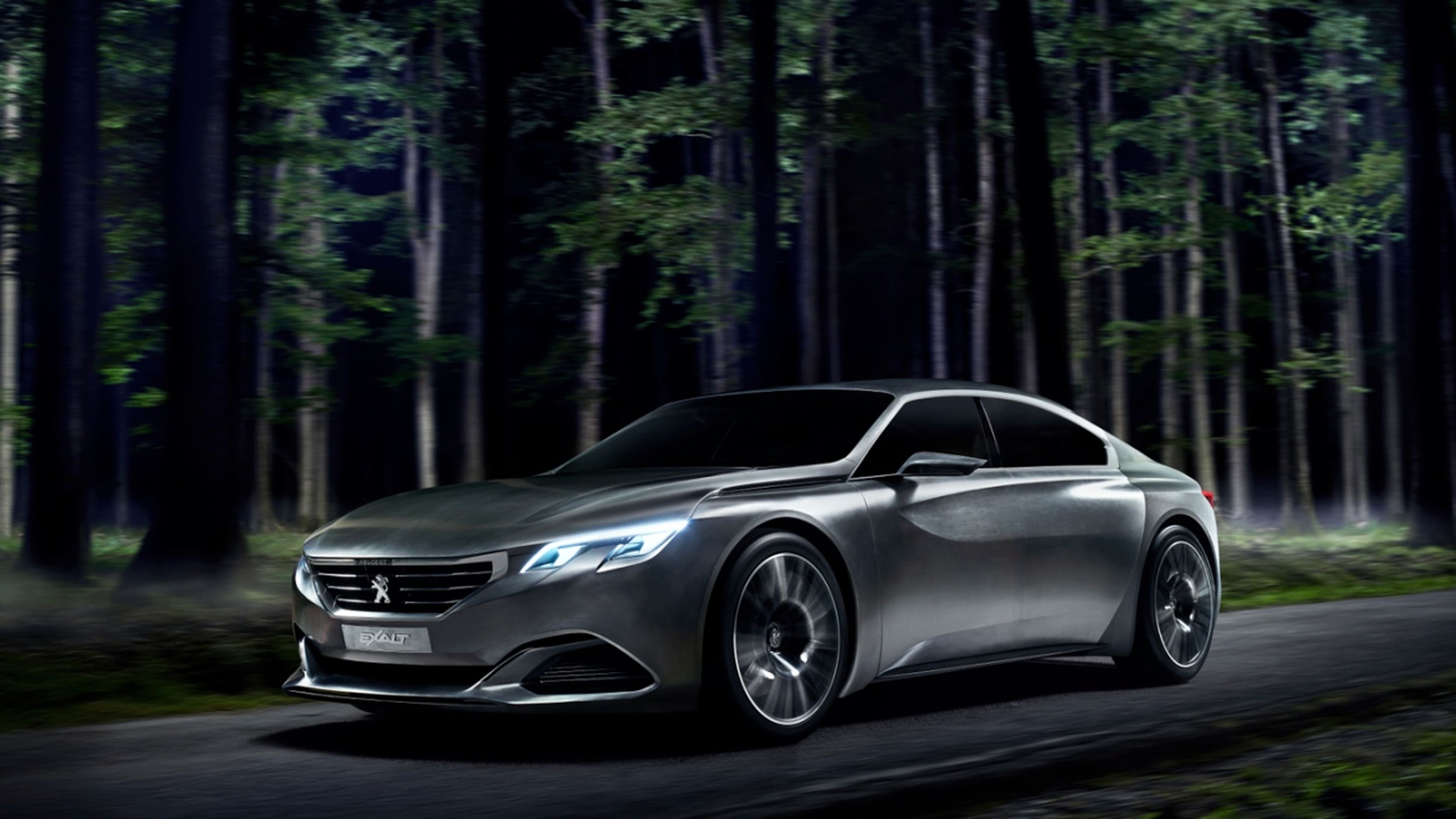 Concept Peugeot Exalt lateral