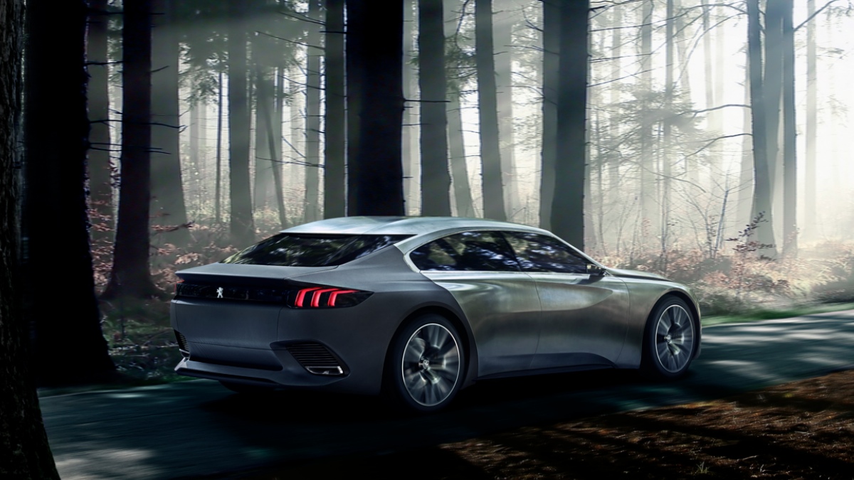 Concept Peugeot Exalt vista lateral Concept Peugeot Exalt vista lateral