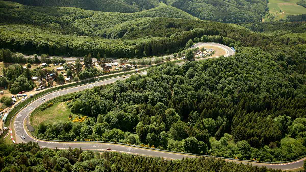 El mítico circuito de Nürburgring. El mítico circuito de Nürburgring.