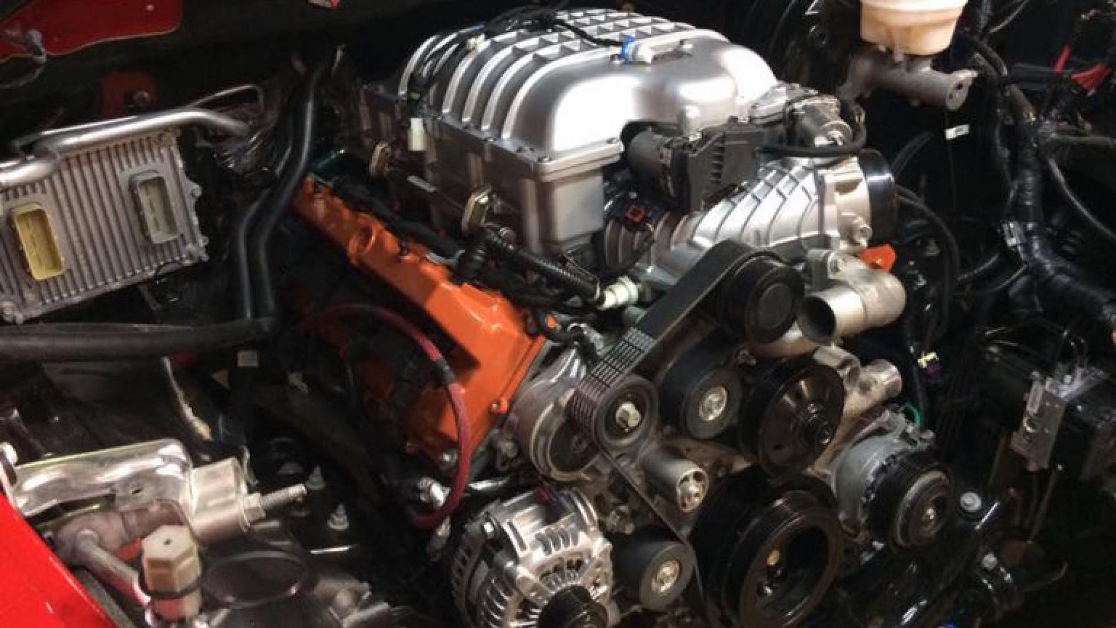 El motor V8 Hellcat de 6,2 litros y apenas 707 CV