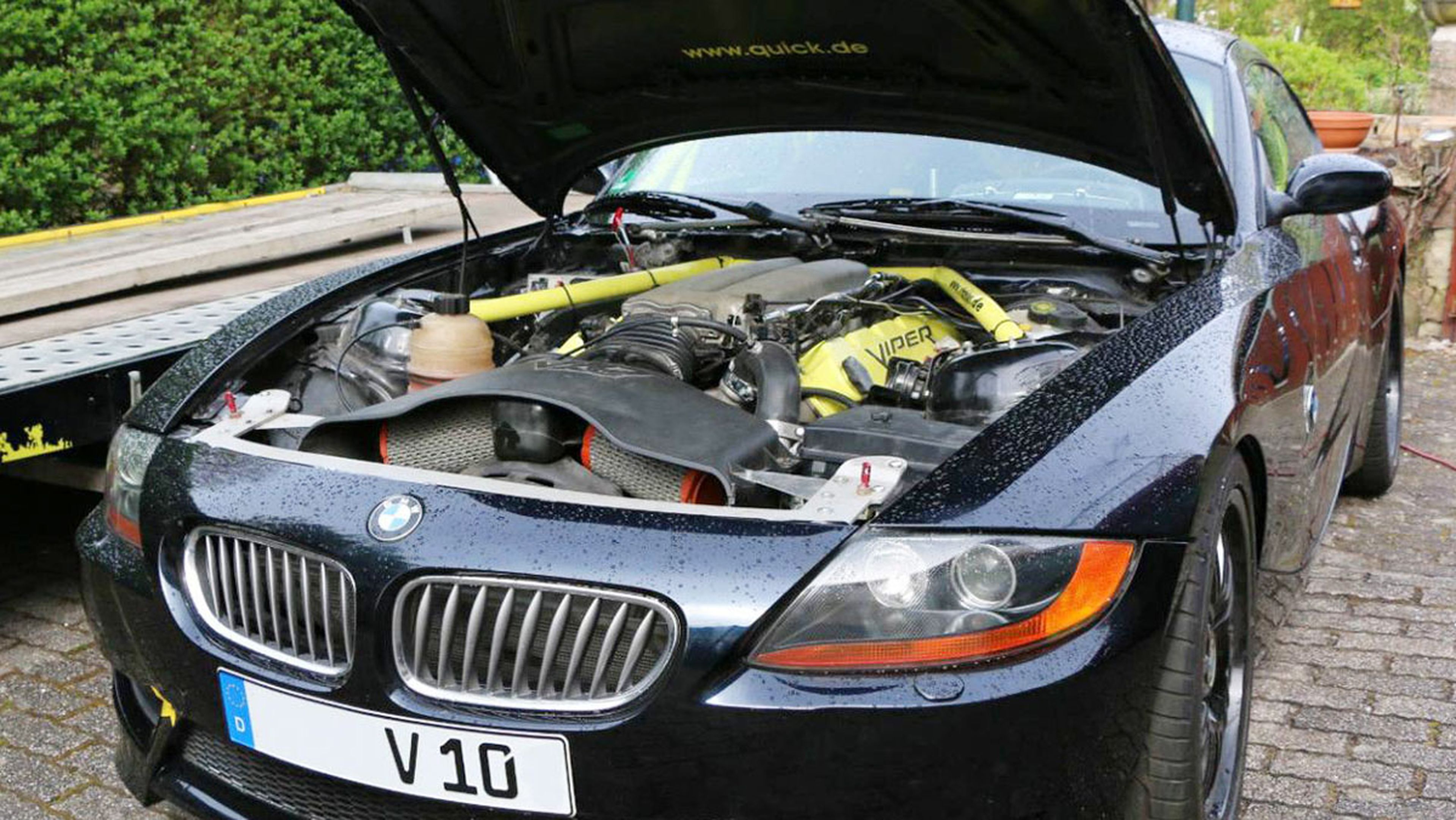 El BMW Z4 con motor V10 de Dodge Viper