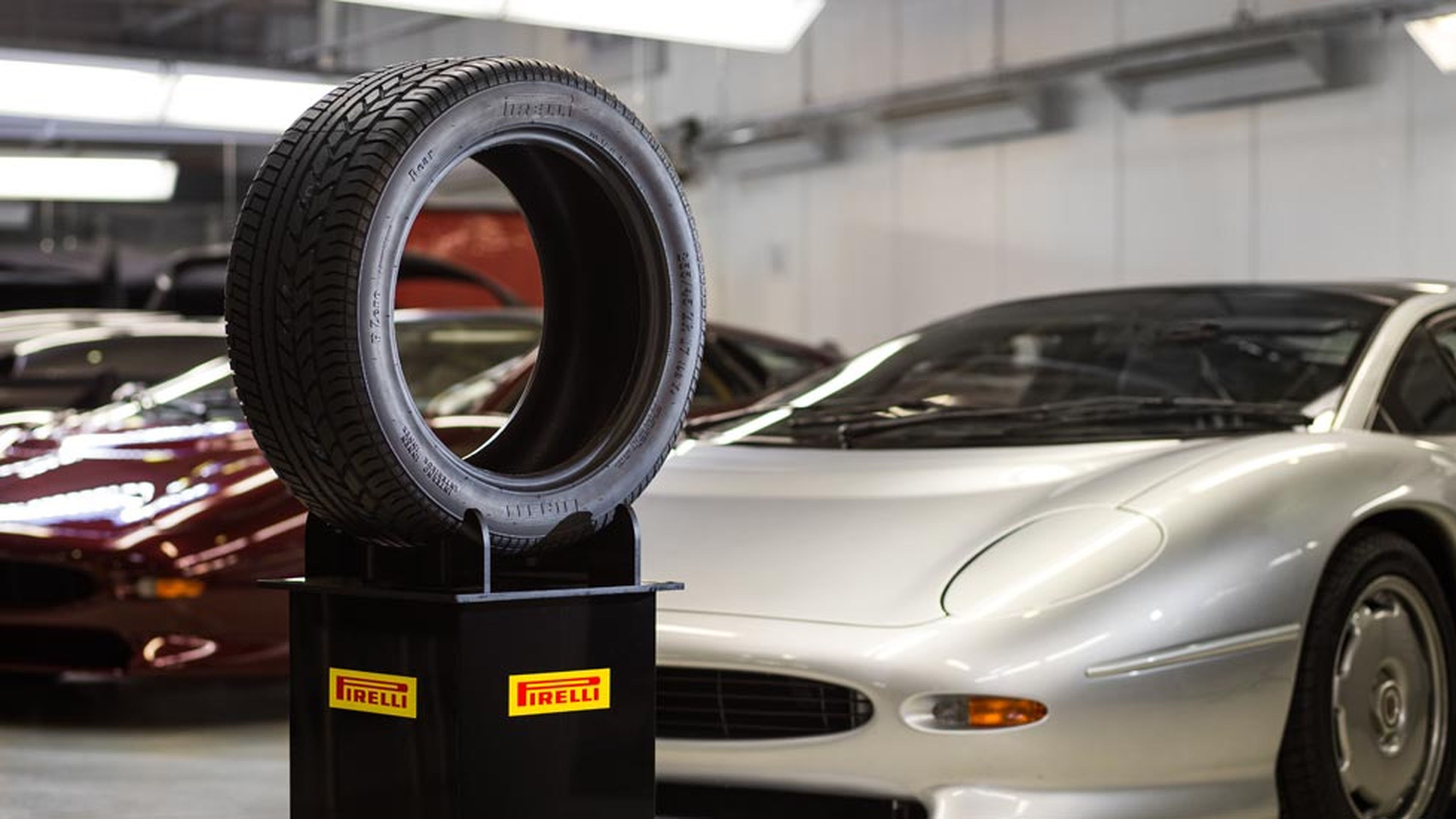 Neumático Pirelli Jaguar XJ220