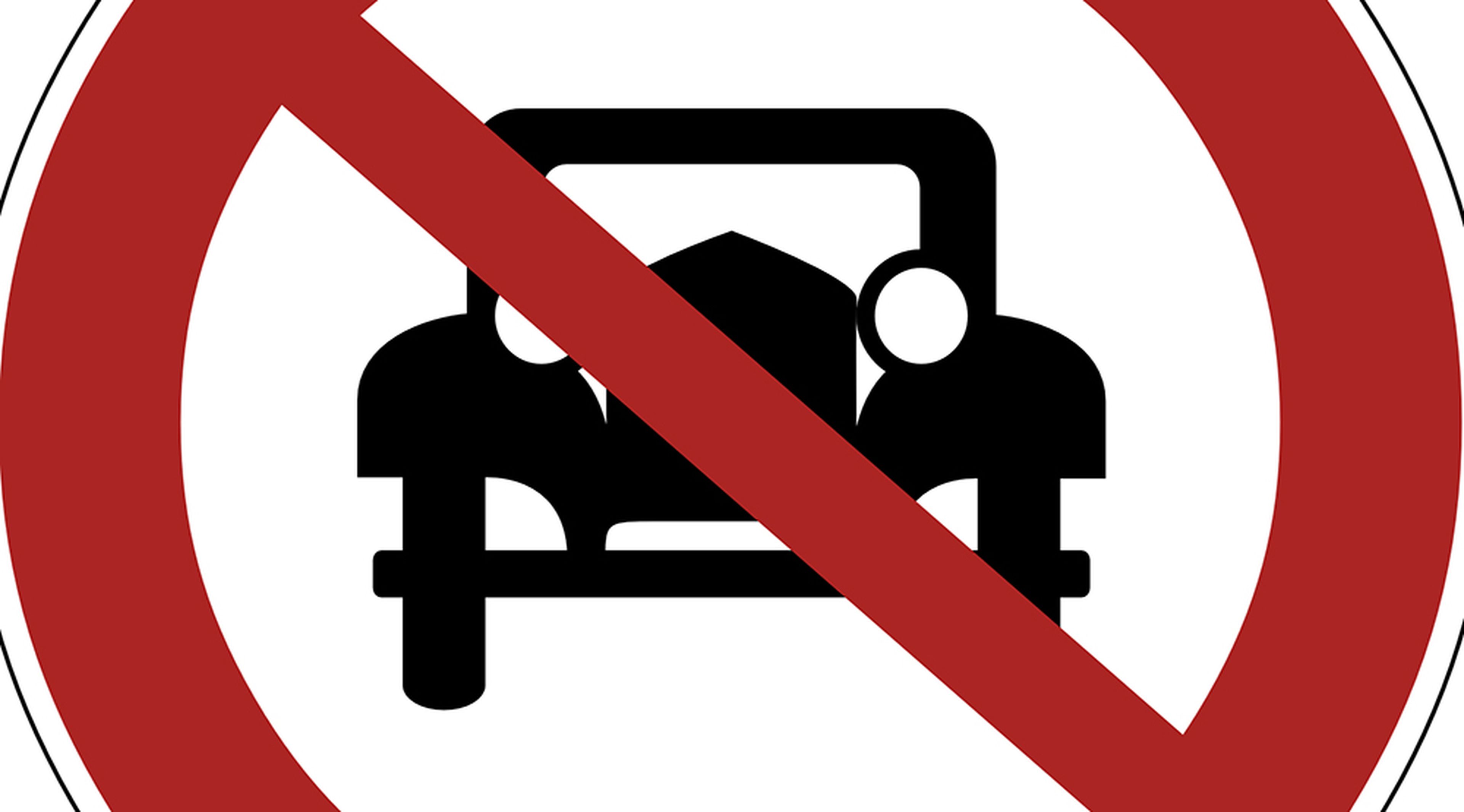 10 coches de competición que fueron prohibidos