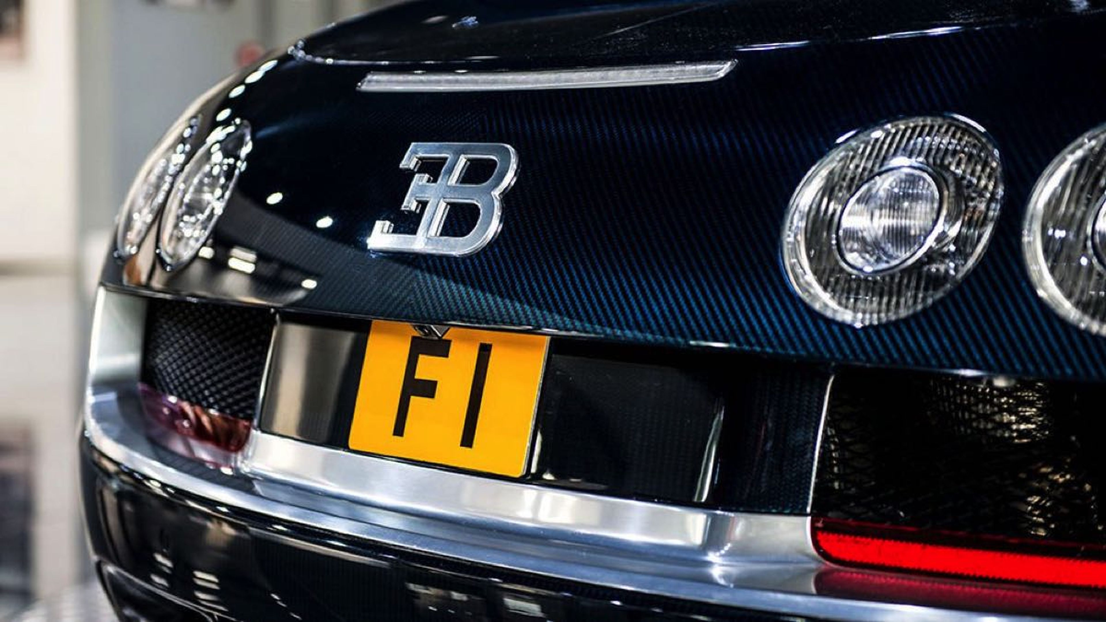 Bugatti Veyron Super Sport Blue Carbon matrícula