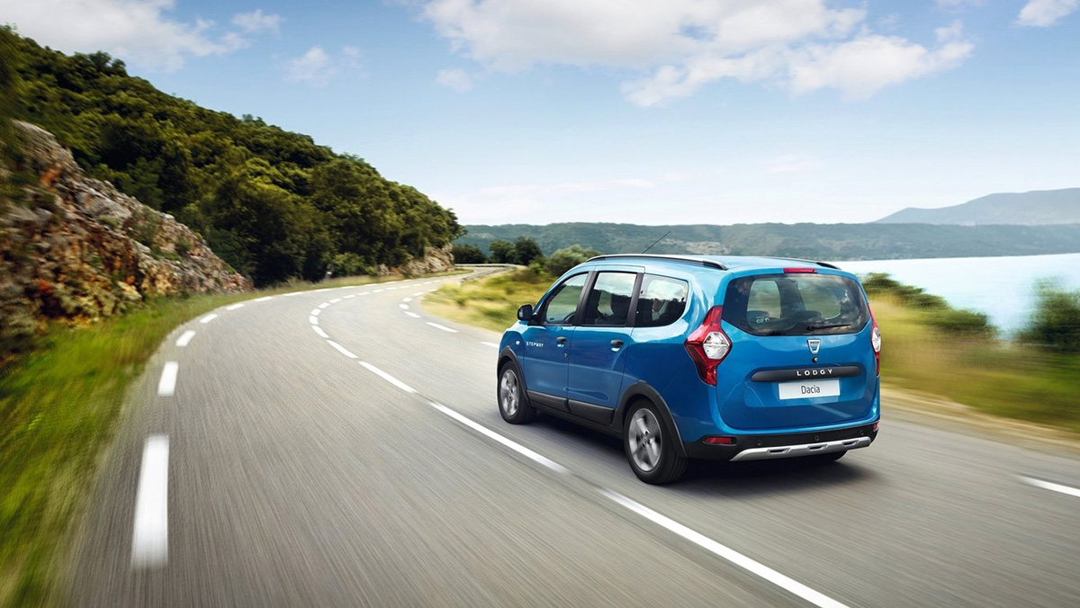 Coches nuevos por 15.000 euros - Dacia Lodgy Stepway Coches nuevos por 15.000 euros - Dacia Lodgy Stepway