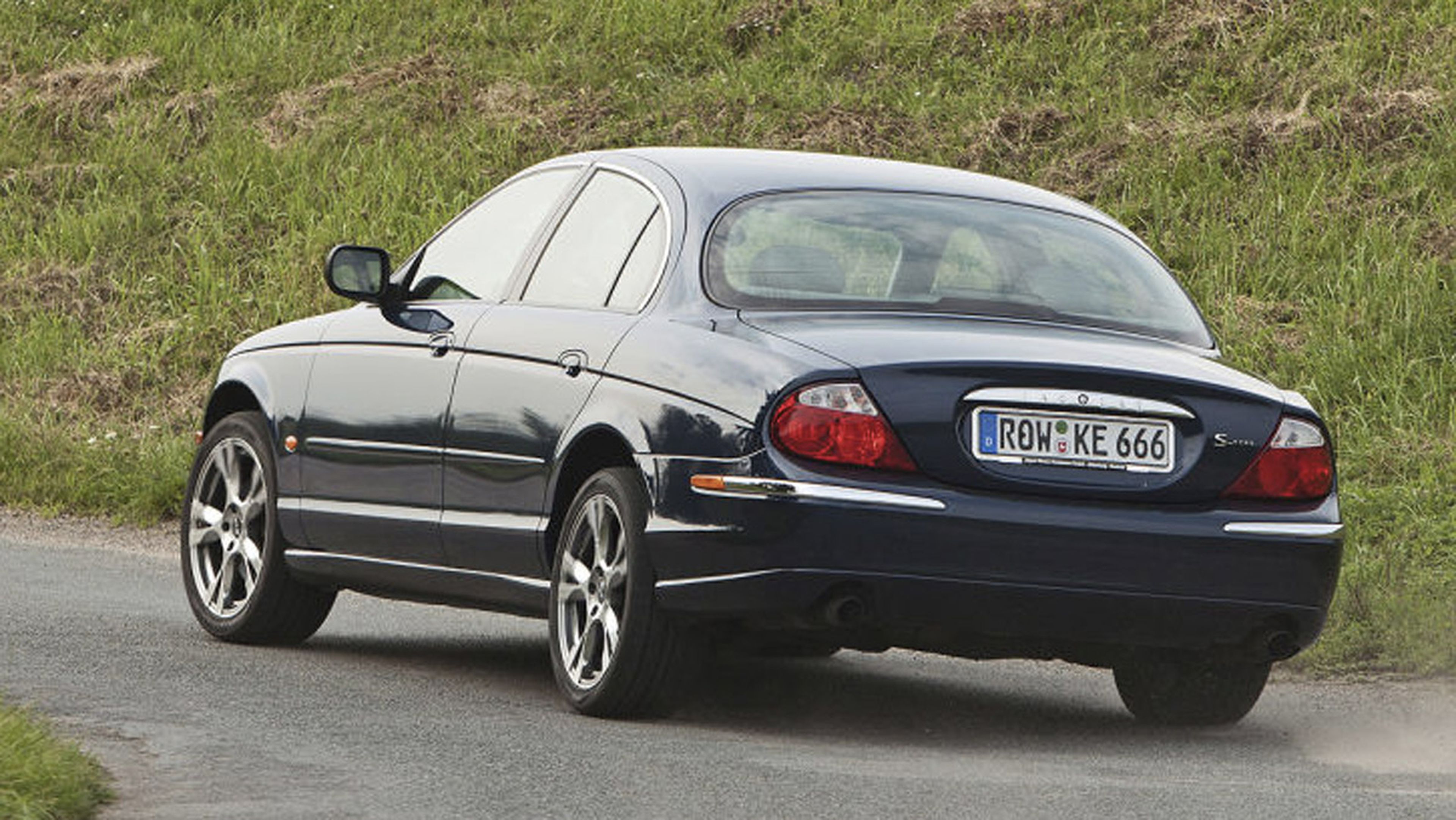 Coches de segunda mano que no debes comprar: Jaguar S-Type (I)