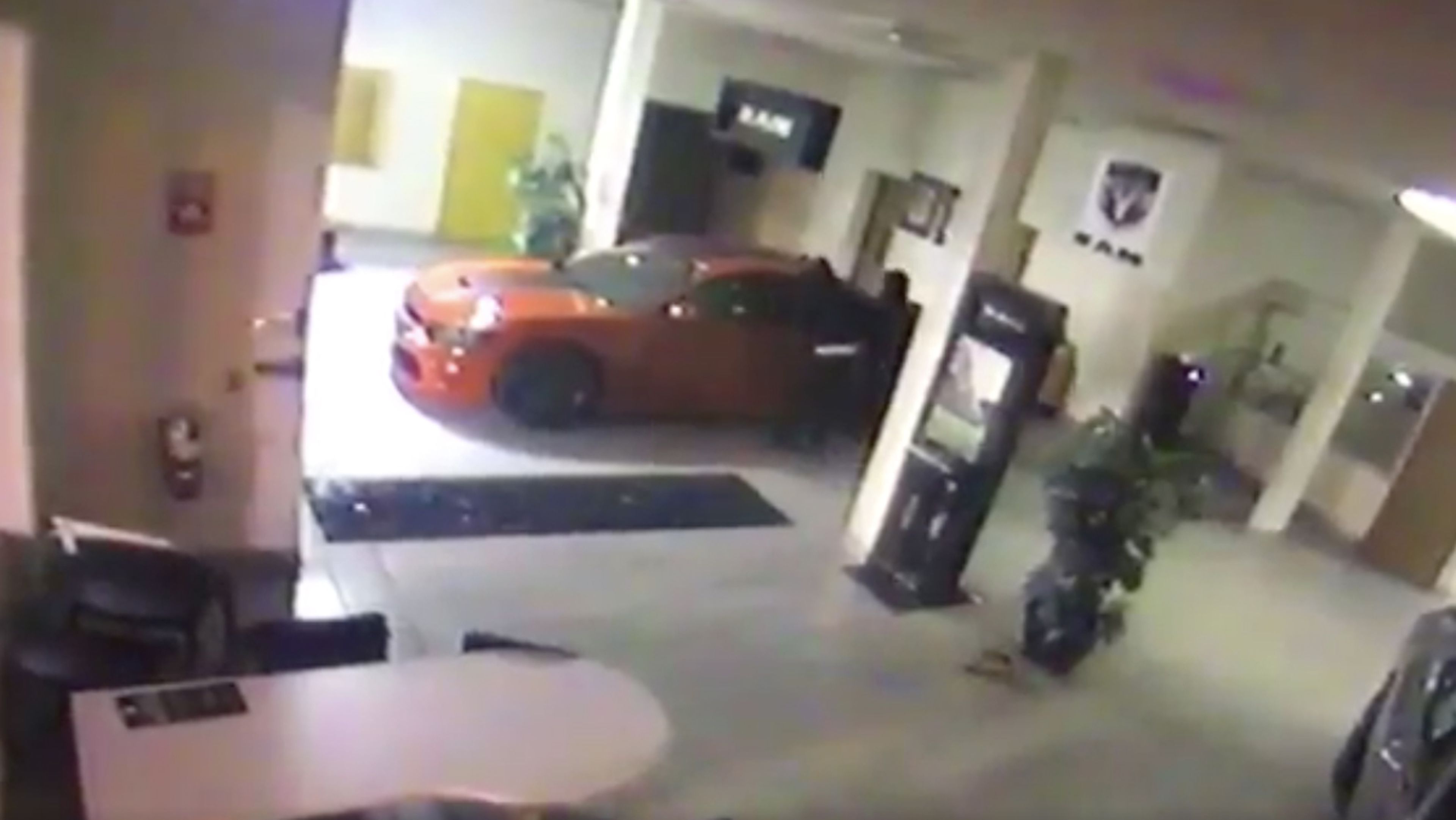 Dodge Charger Hellcat robado