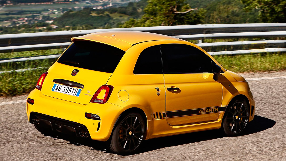 Abarth 595 1.4 T-Jet 180 CV Competizione Abarth 595 1.4 T-Jet 180 CV Competizione
