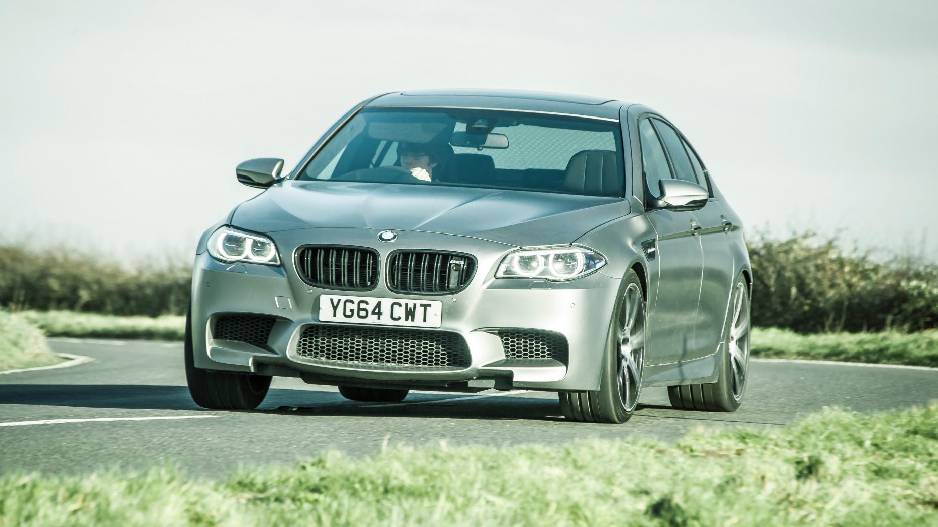 BMW M5 F10 BMW M5 F10 berlina deportiva lujo