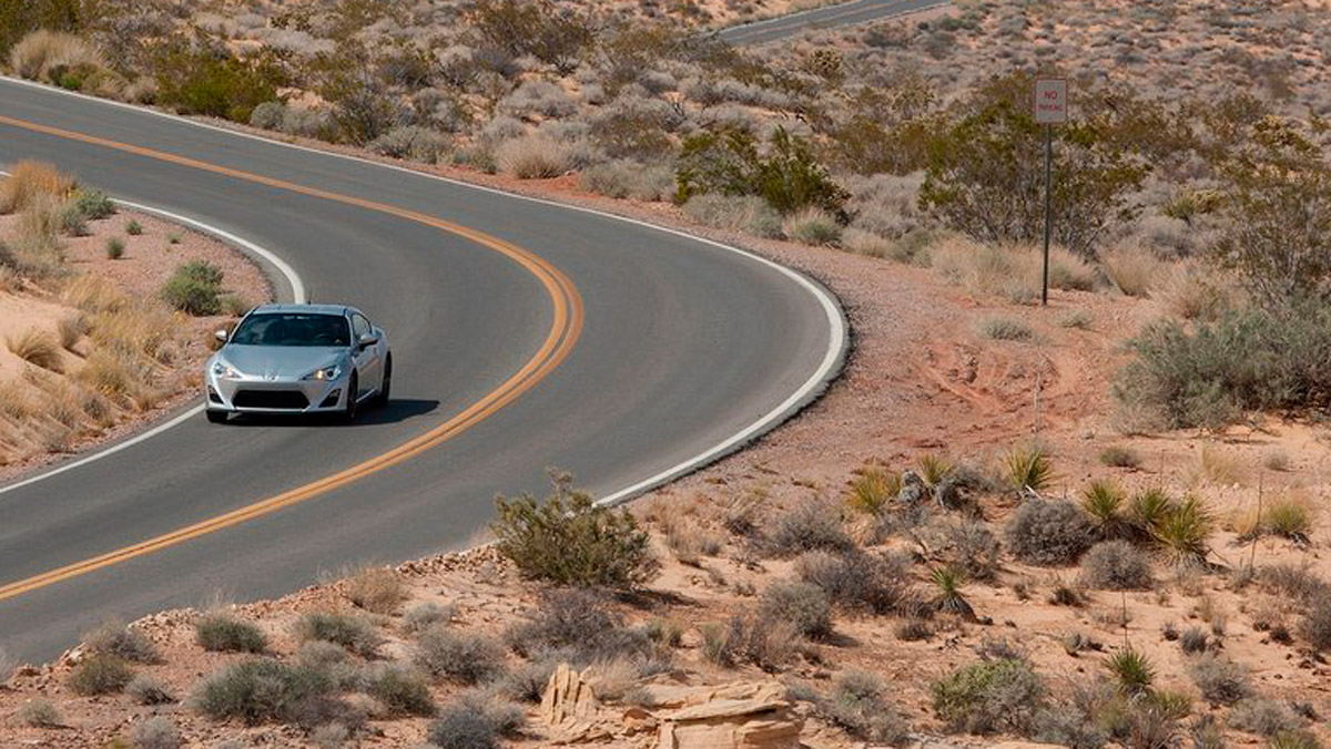 Cochazos de marcas que tuvieron que después se hundieron: Scion FR-S (II) Cochazos de marcas que tuvieron que después se hundieron: Scion FR-S (II)