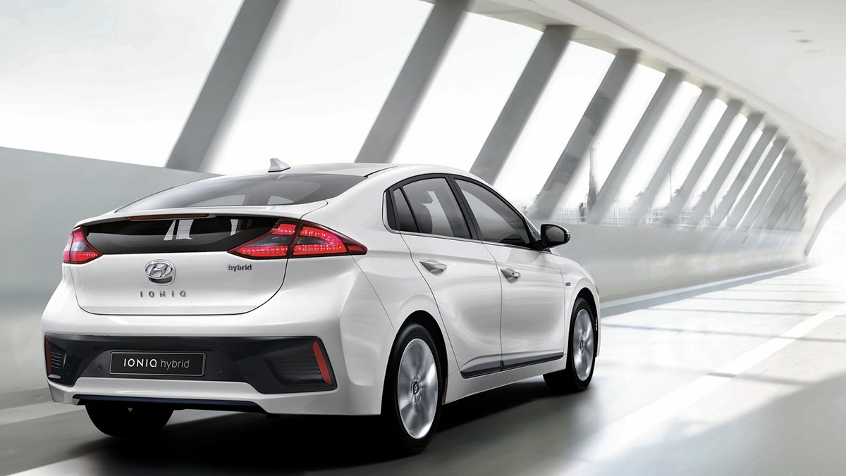 Coches nuevos entre 15.000 y 25.000 euros - Hyundai Ioniq Coches nuevos entre 15.000 y 25.000 euros - Hyundai Ioniq