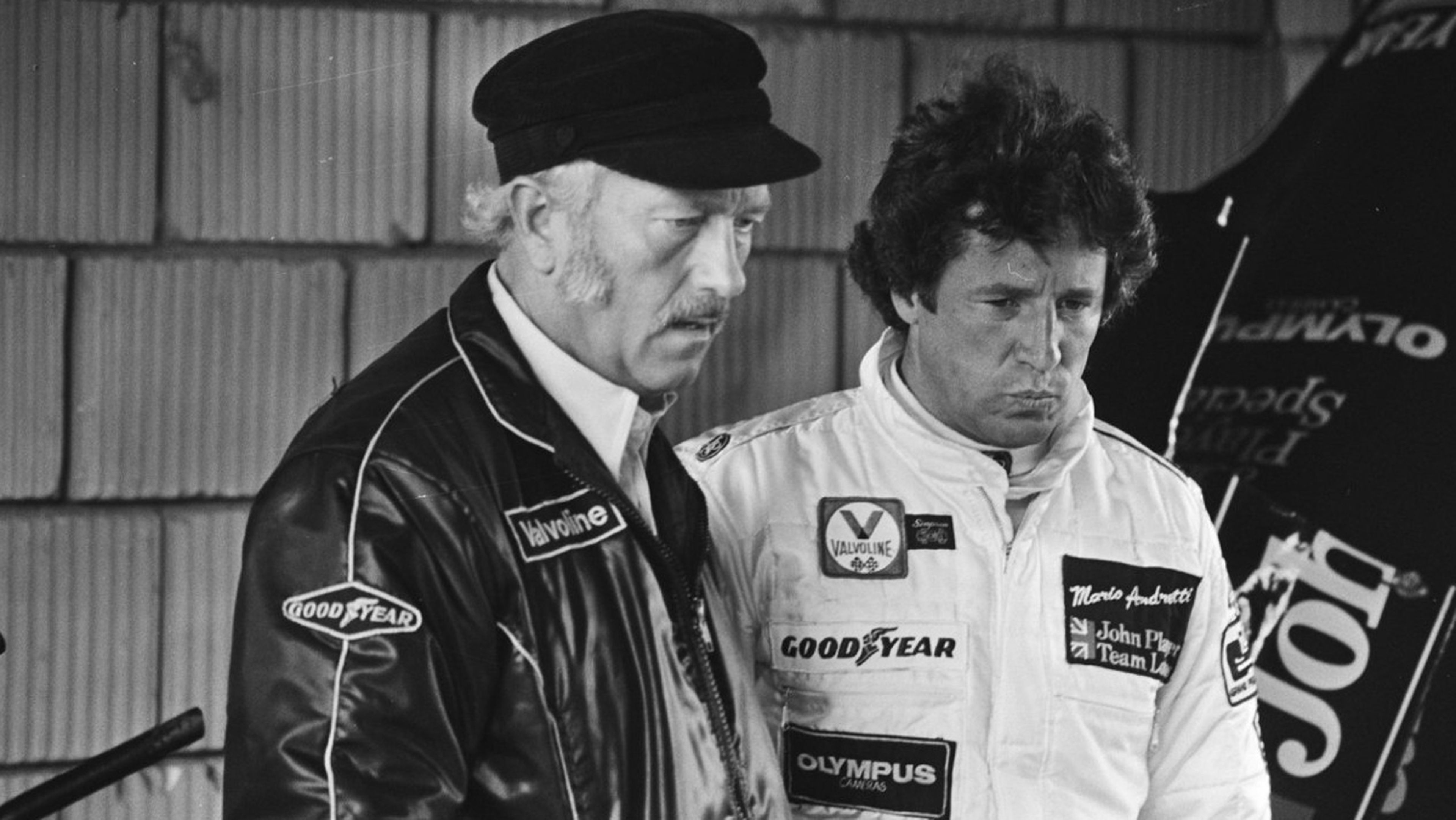 Colin Chapman y Mario Andretti