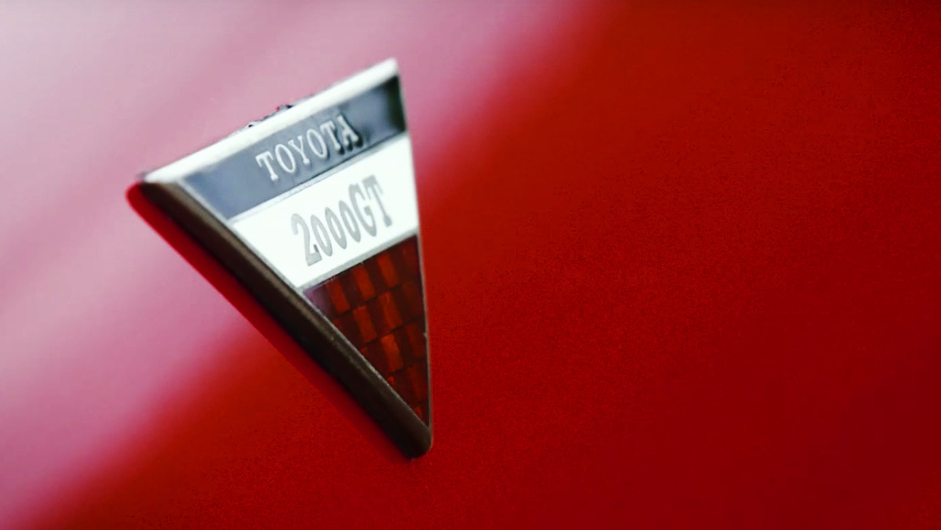 Este Toyota 2000GT vale un millón de euros