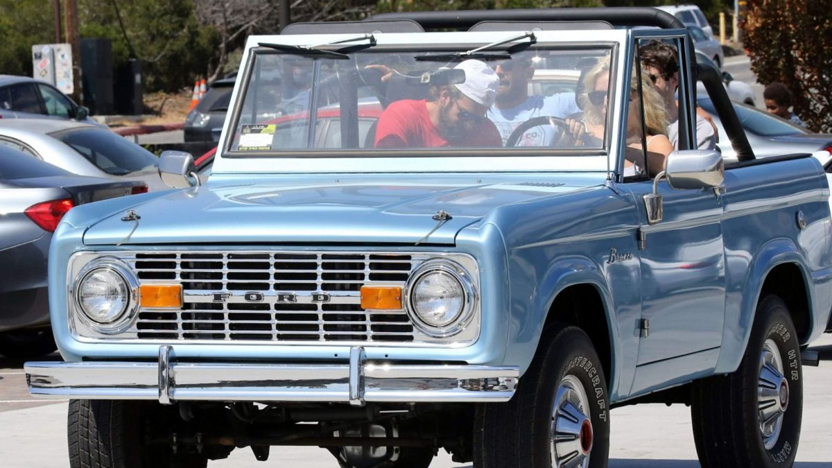 El Ford Bronco de Lagy Gaga El Ford Bronco de Lagy Gaga