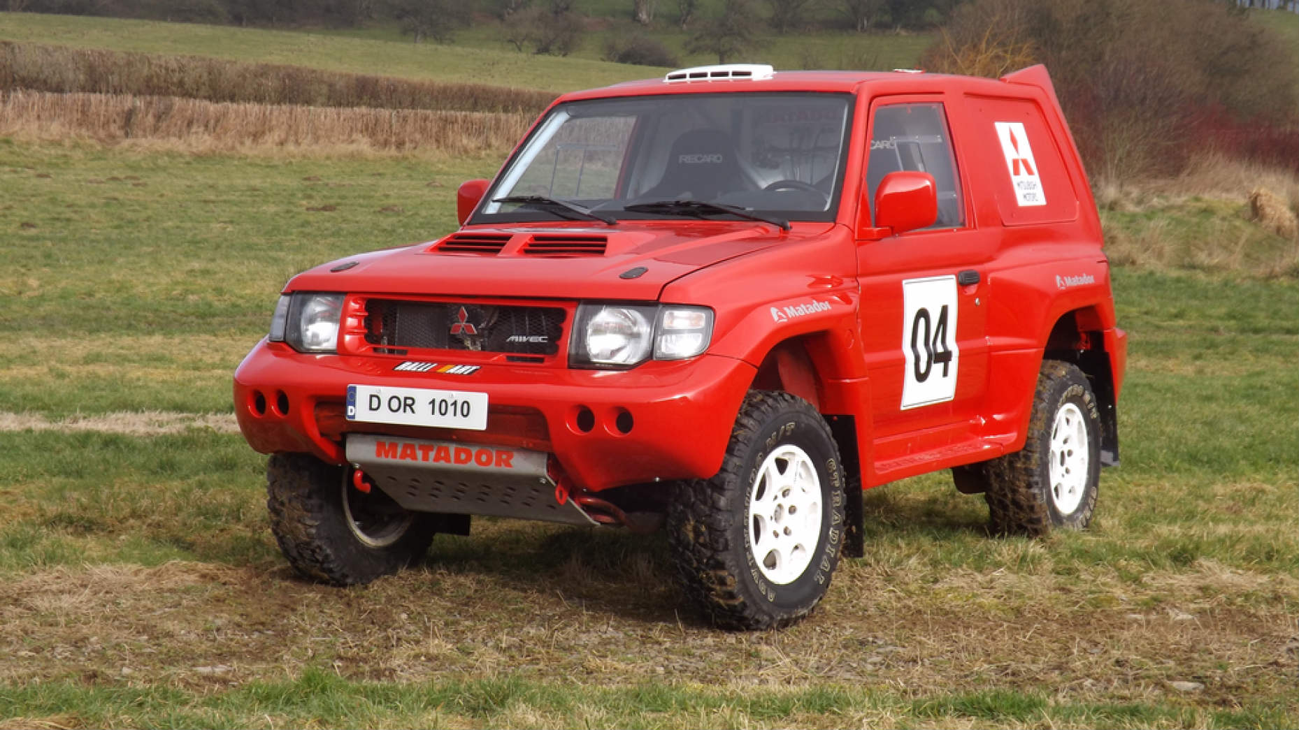 Mitsubishi Pajero Evolution de 1998 (Precio estimado de 17.500 a 23.000 euros) Mitsubishi Pajero Evolution de 1998 (Precio estimado de 17.500 a 23.000 euros)