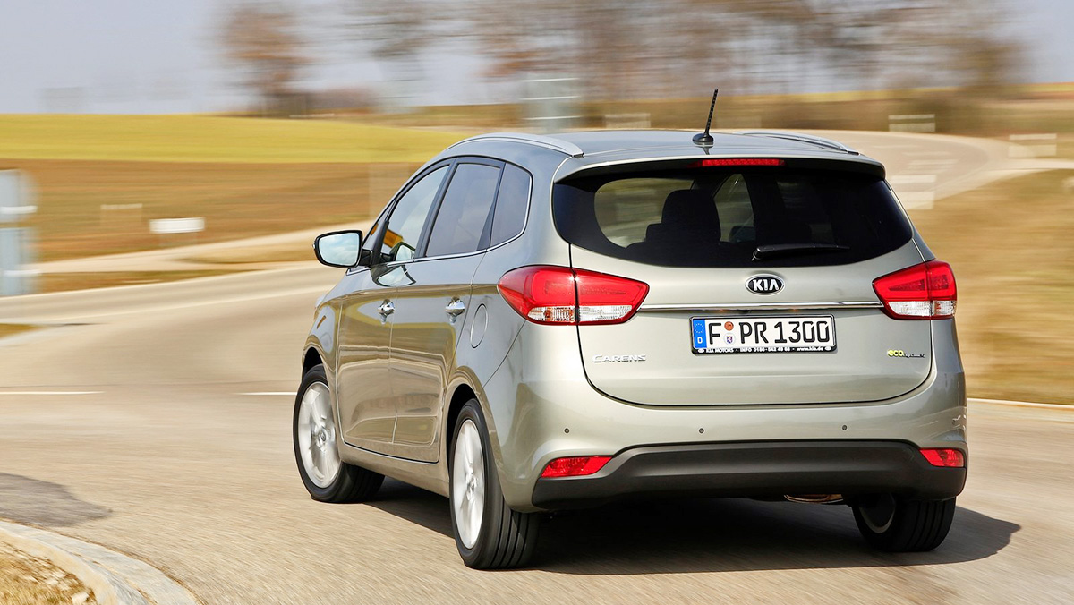 Los mejores coches de siete plazas que puedes comprar - Kia Carens Los mejores coches de siete plazas que puedes comprar - Kia Carens
