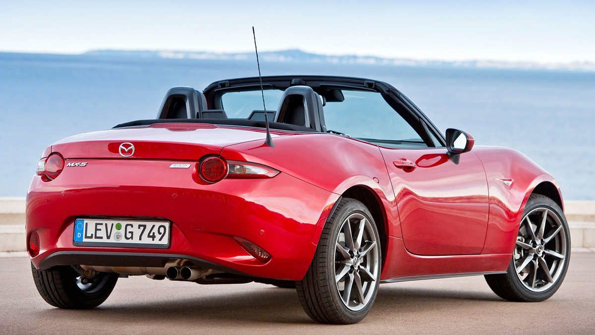 Los rivales del Kuga 2017 más locos que puedes encontrar - Mazda MX-5 Los rivales del Kuga 2017 más locos que puedes encontrar - Mazda MX-5