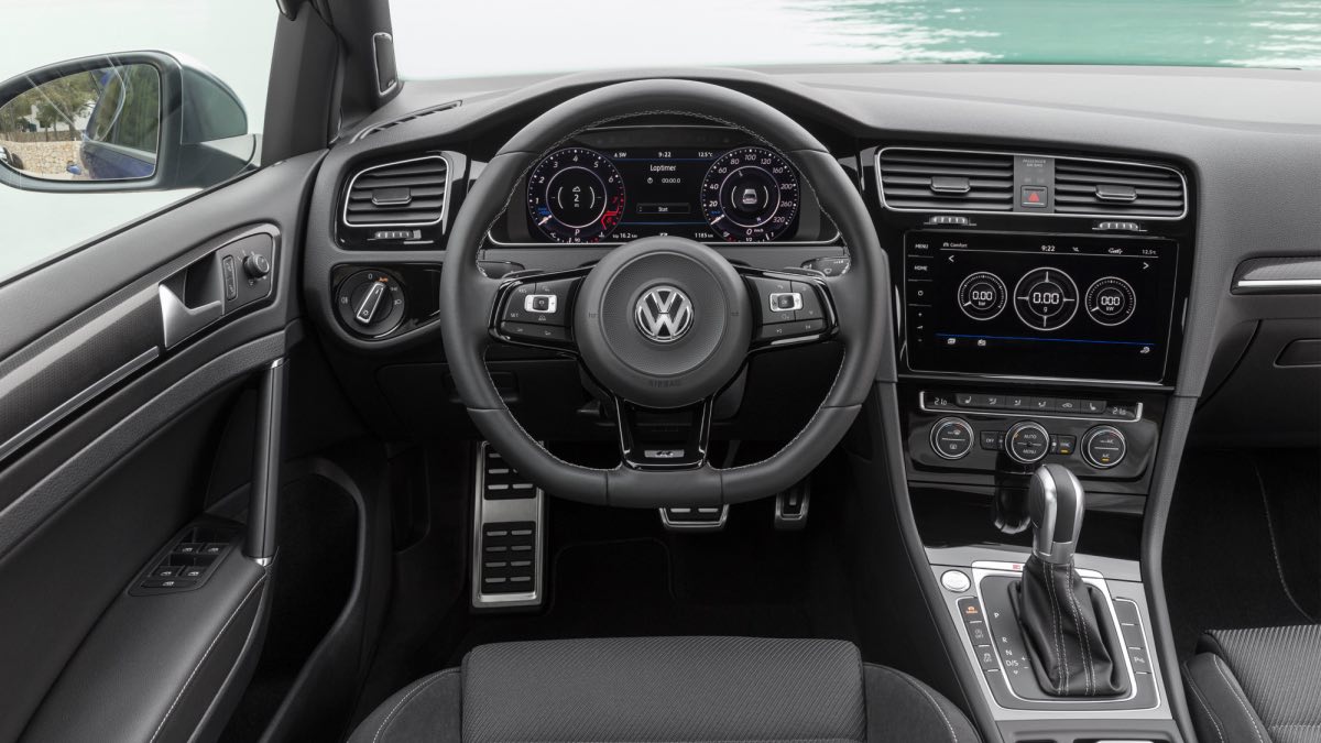 Interior Volkswagen Golf R 2017 Interior Volkswagen Golf R 2017