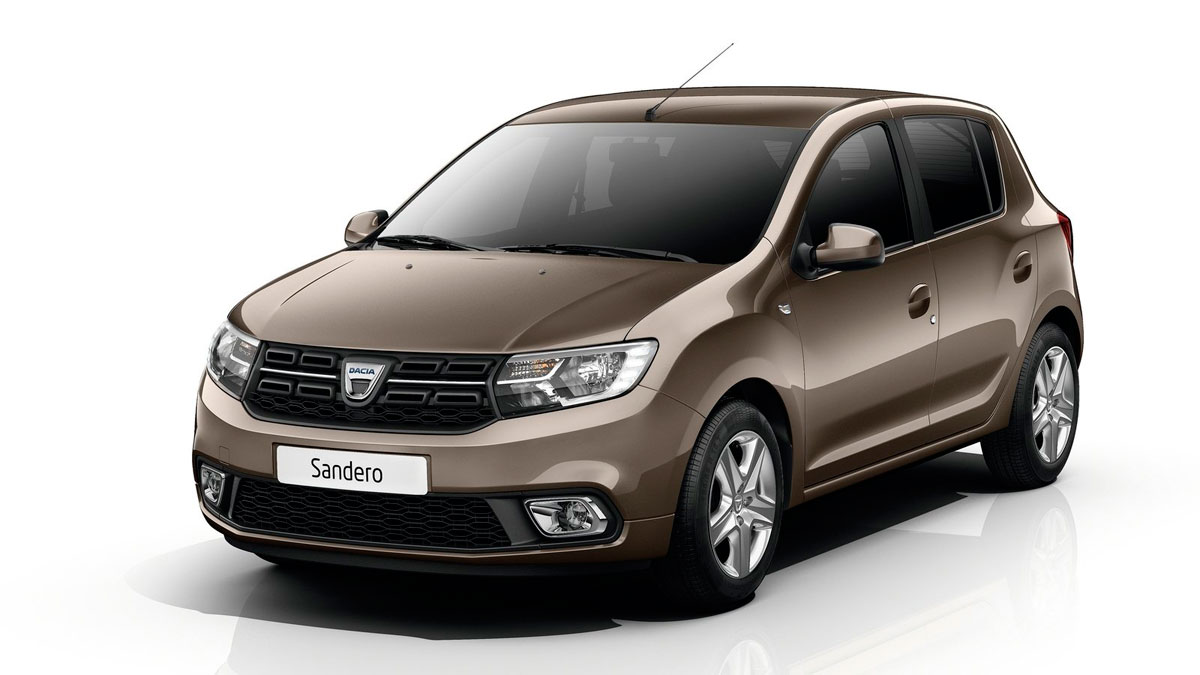 Qué tiene el Dacia Sandero que enamora la mayoría? Todos los coches más  vendidos