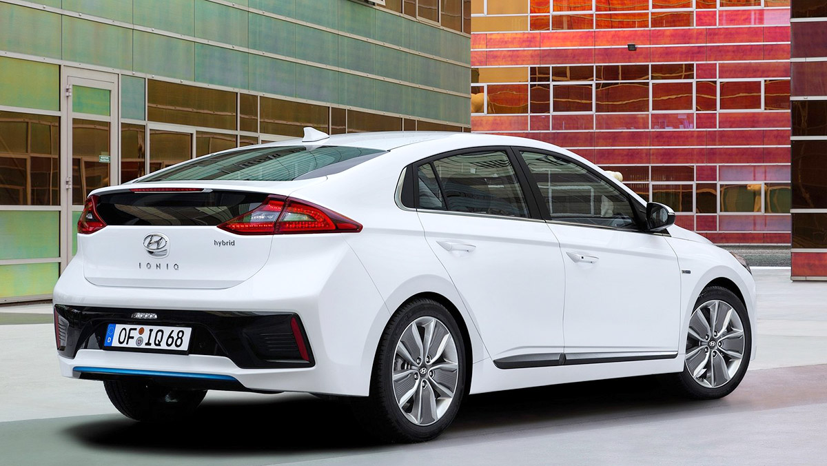 ¿Híbridos Hyundai o Toyota? Hyundai Ioniq ¿Híbridos Hyundai o Toyota? Hyundai Ioniq