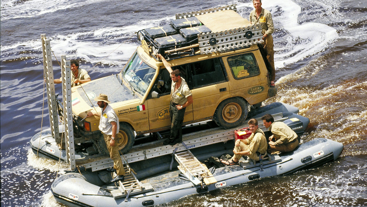 Navegando a lo Camel Trophy Navegando a lo Camel Trophy