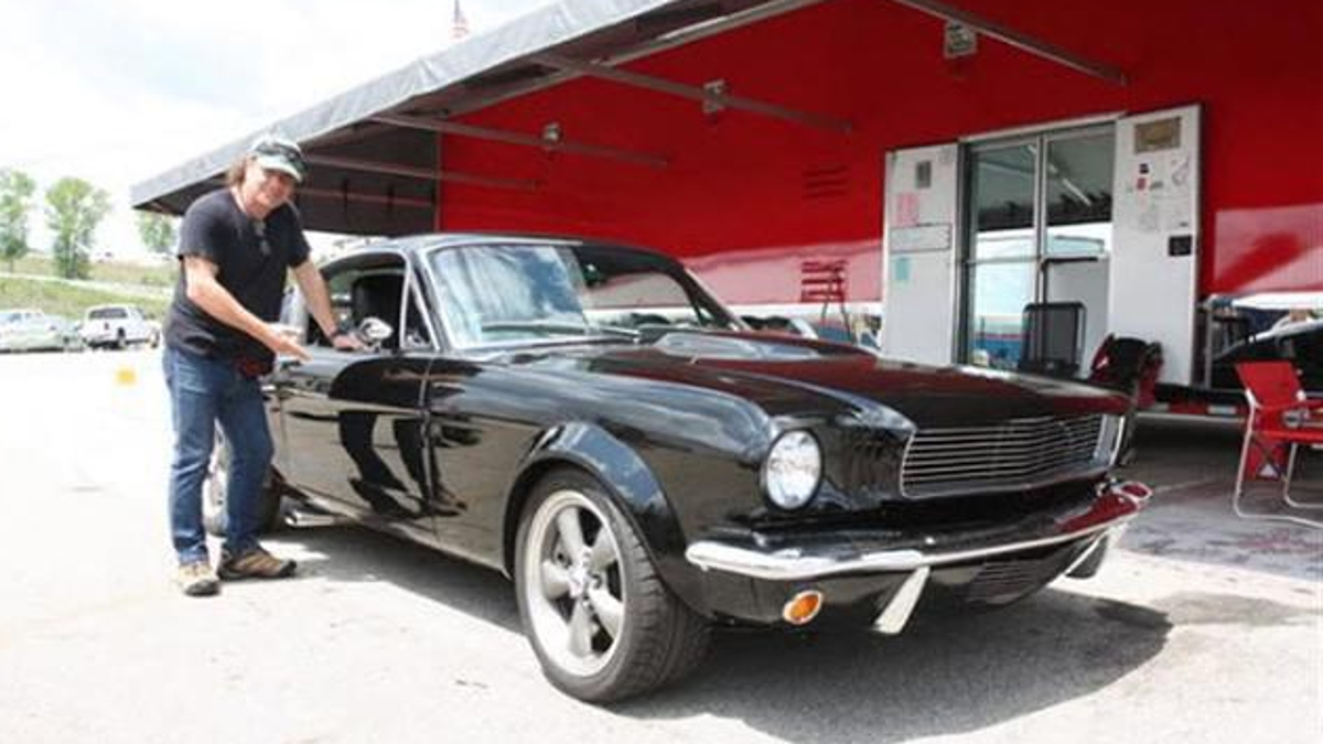 Brian y sus coches Brian y sus coches