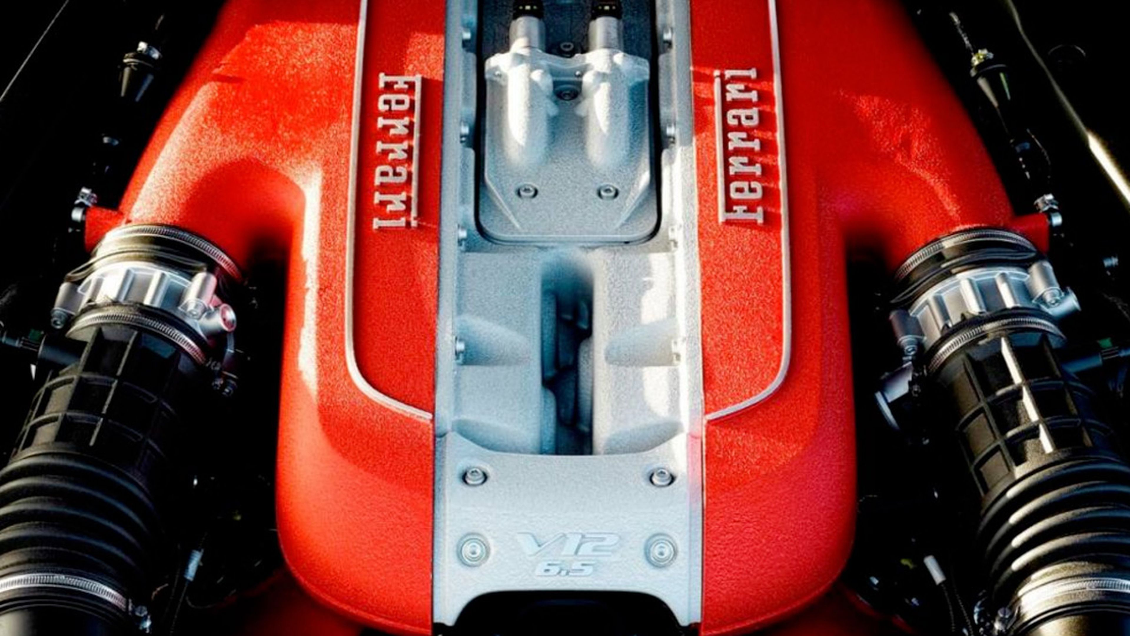 Motor Ferrari 812 Superfast (II)