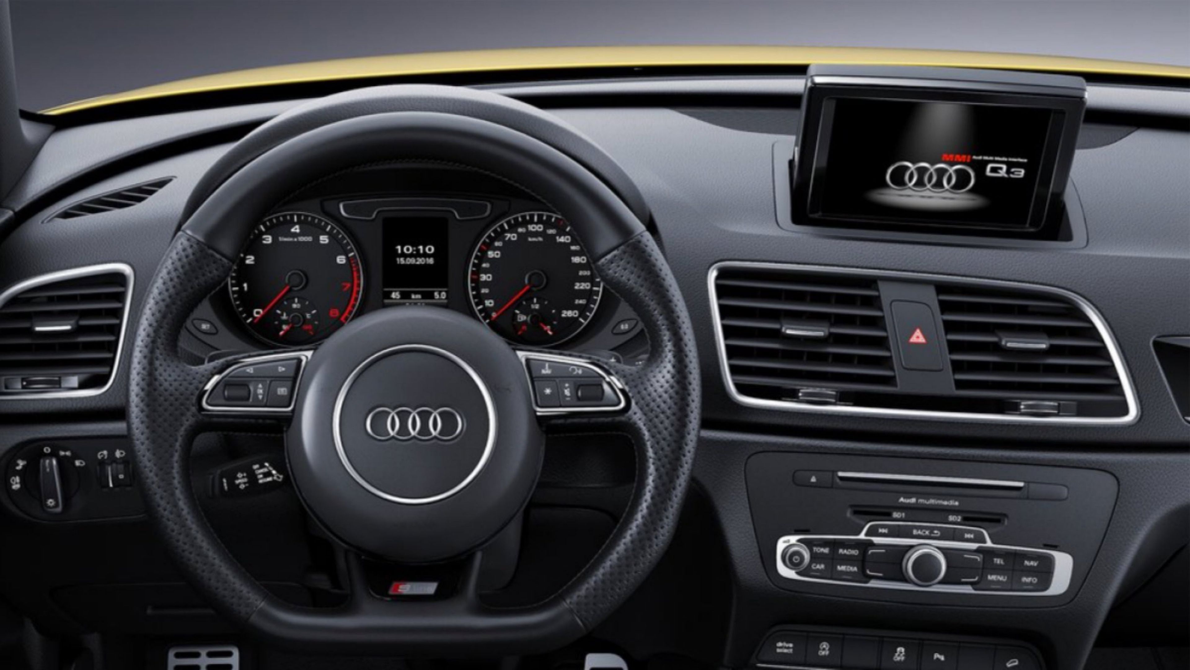 Audi Q3 2017 interior