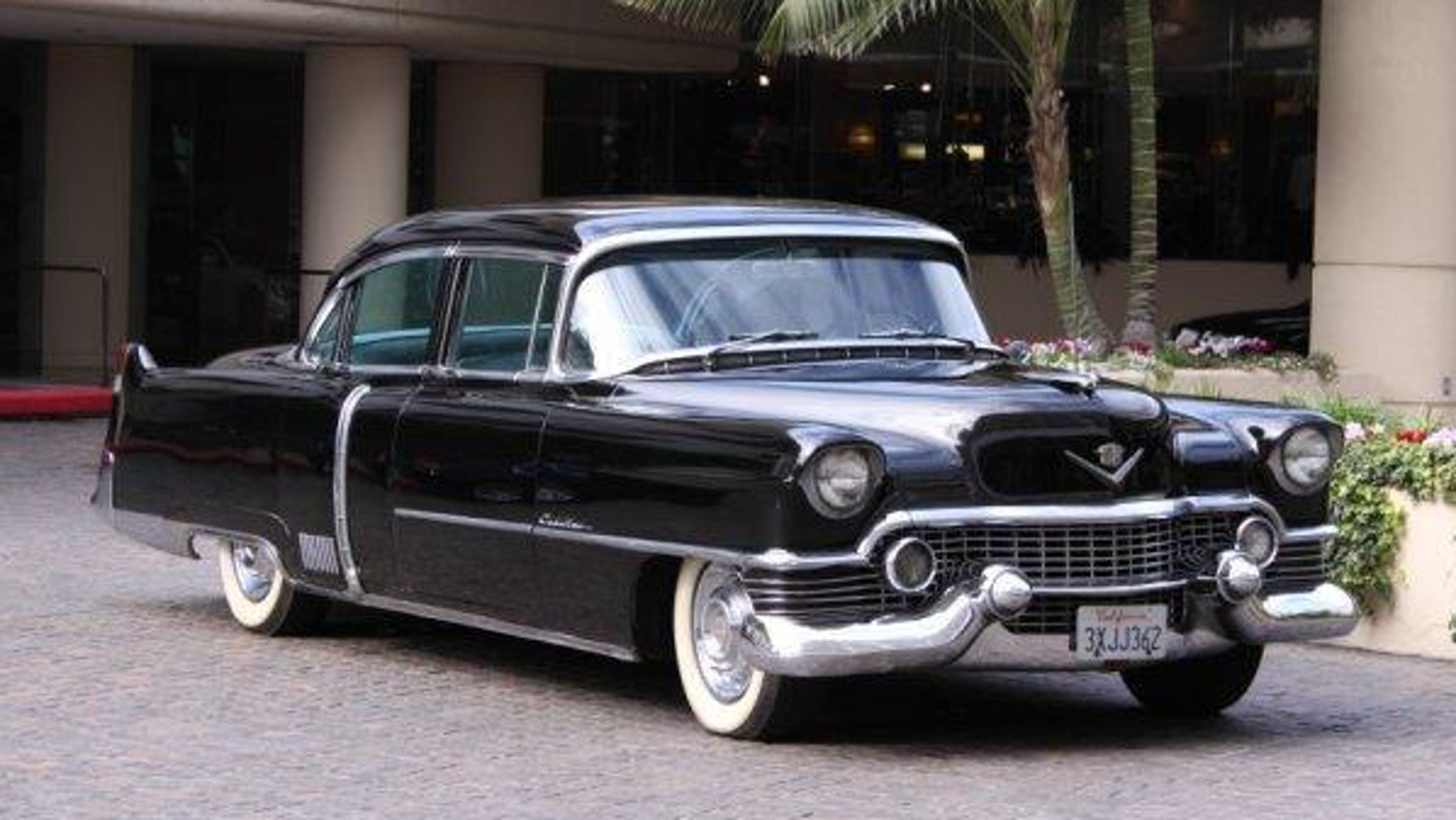 Cadillac Fletwood Series 60 1954