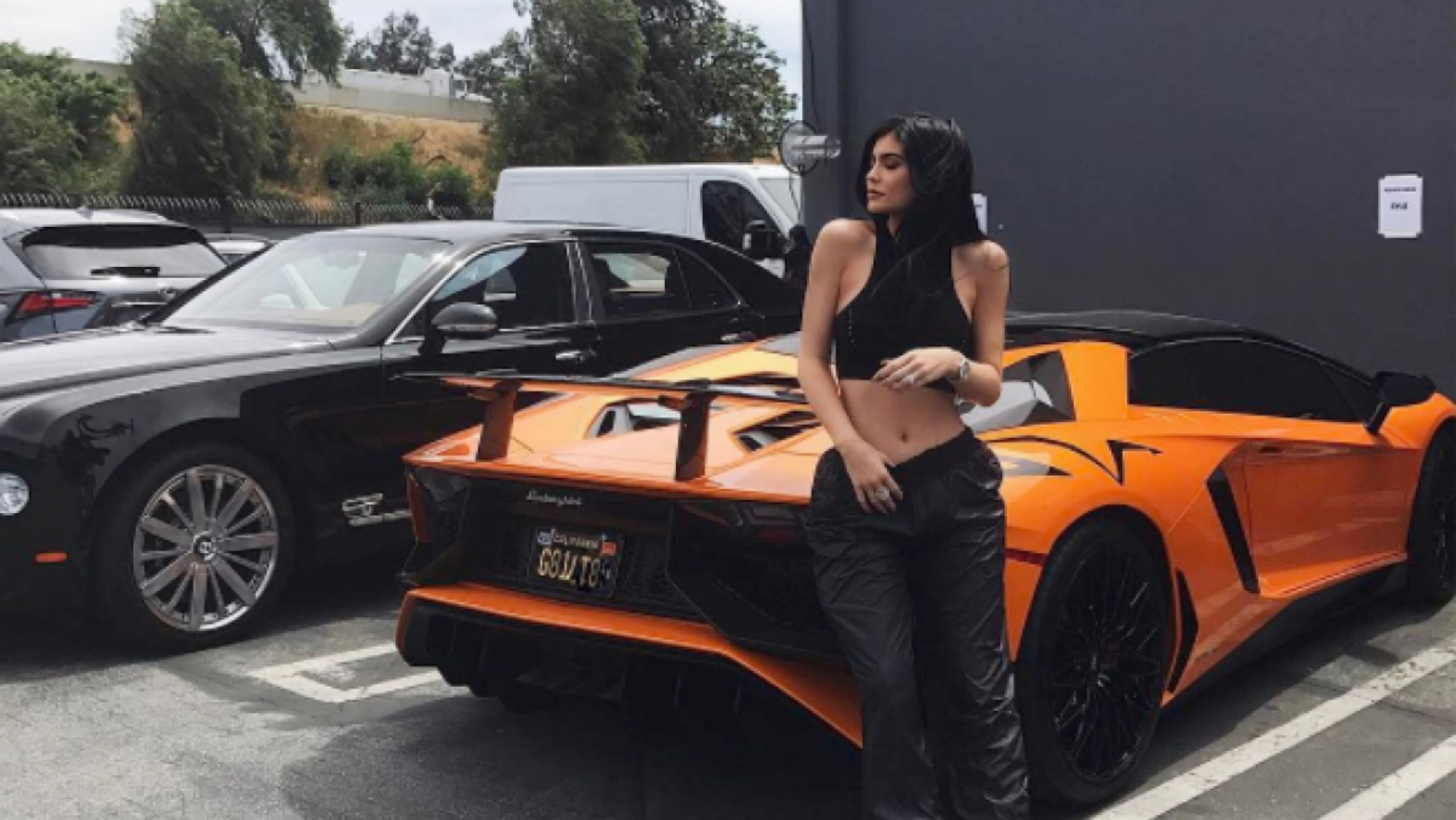 Kylie Jenner Lamborghini Aventador SV Roadster