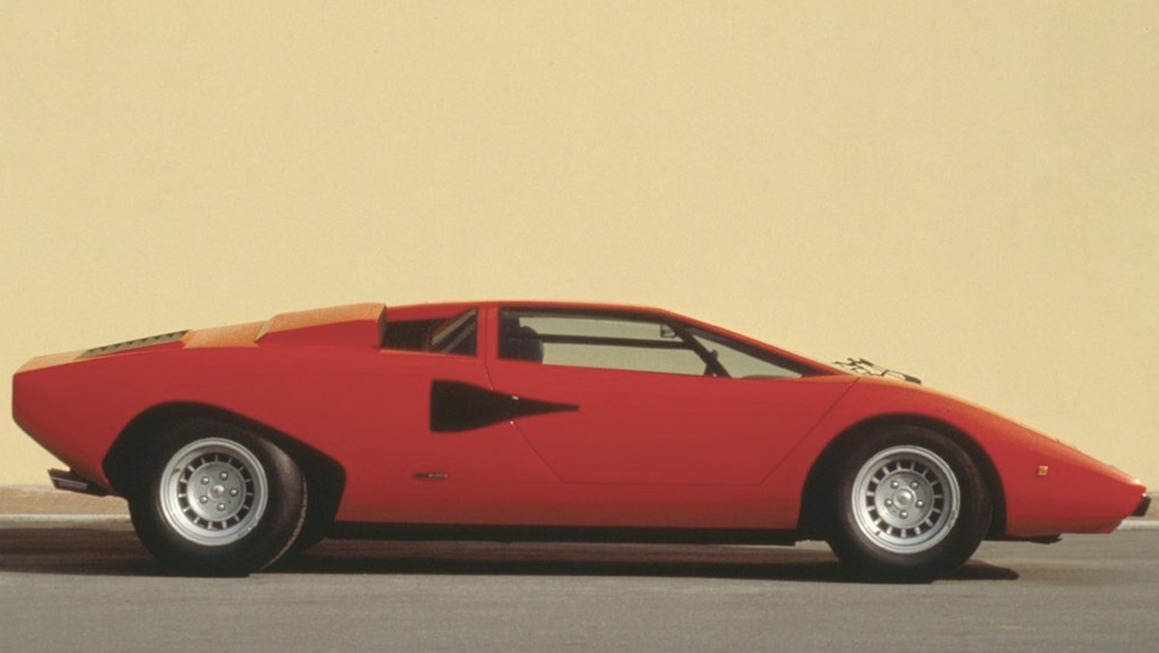 Superdeportivos que deberías conducir antes de morir: Lamborghini Countach (II)