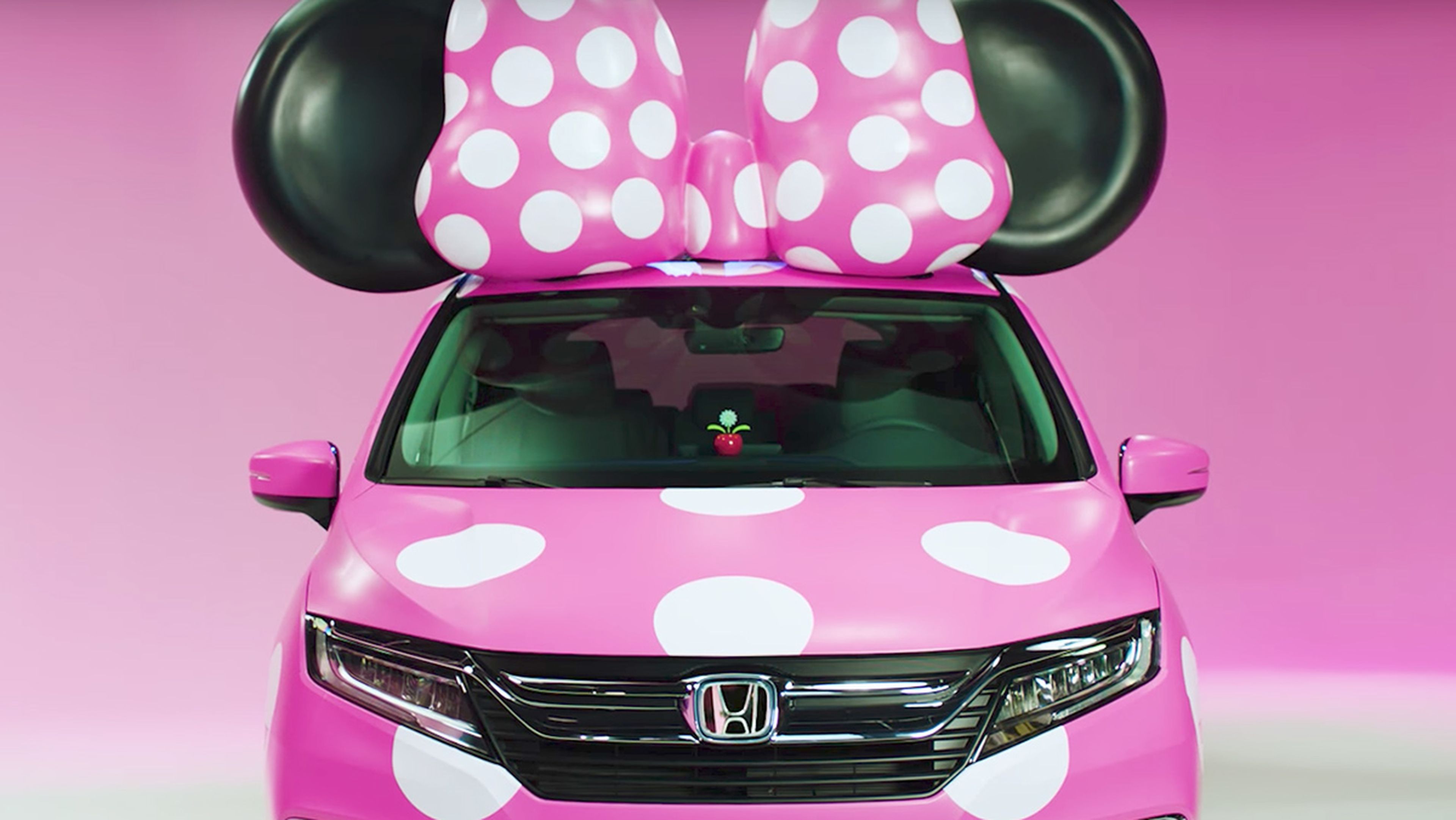 Honda ha creado un coche dedicado a Minnie Mouse