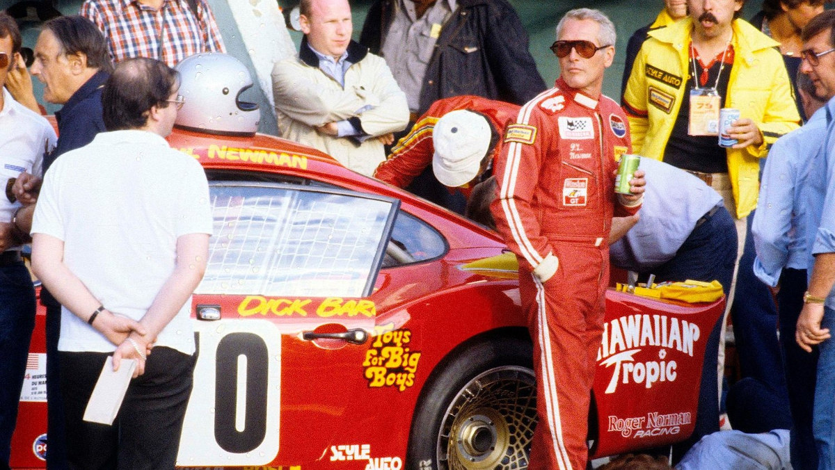 Paul Newman y su Porsche 935 en Le Mans 1979 Paul Newman y su Porsche 935 en Le Mans 1979