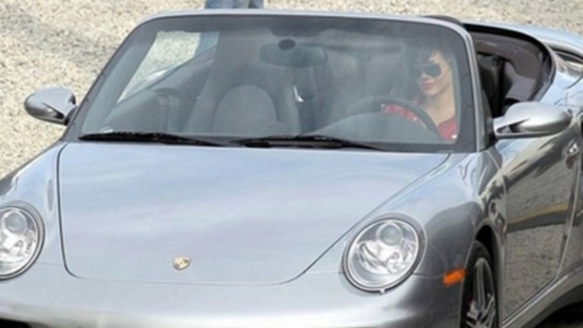 Rihanna disfrutando con su 'Nueve Once' Rihanna disfrutando con su 'Nueve Once'
