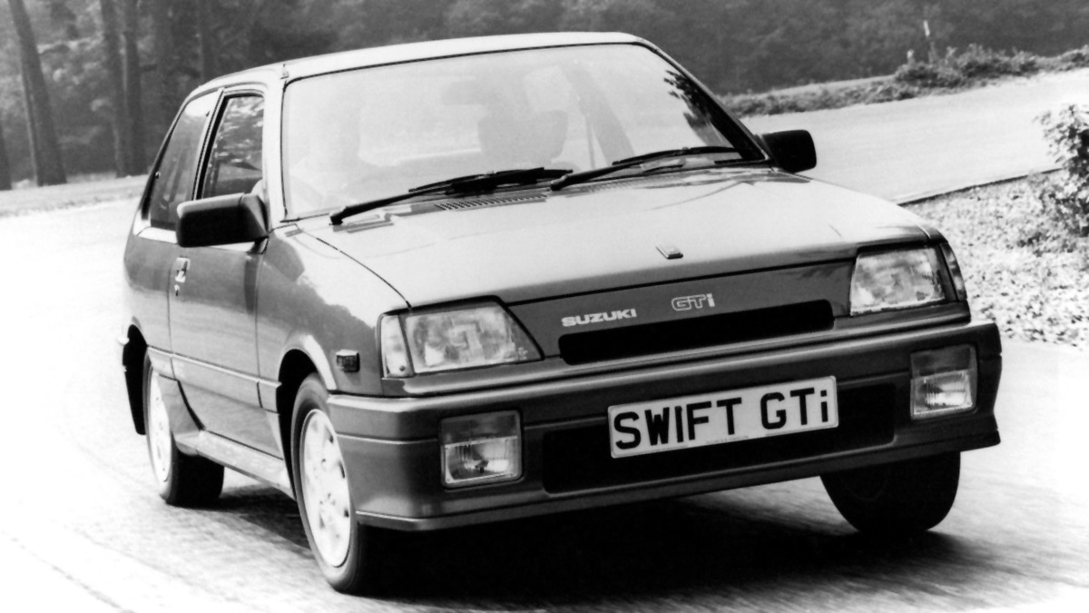 Suzuki Swift GTI 1986 El Suzuki Swift de mediados de los 80 tenía 101 CV y pesaba 750 kilos