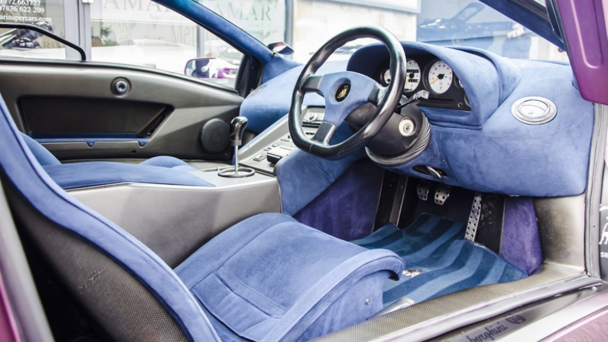 Interior del Lambo Diablo de Jamiroquai Interior del Lambo Diablo de Jamiroquai