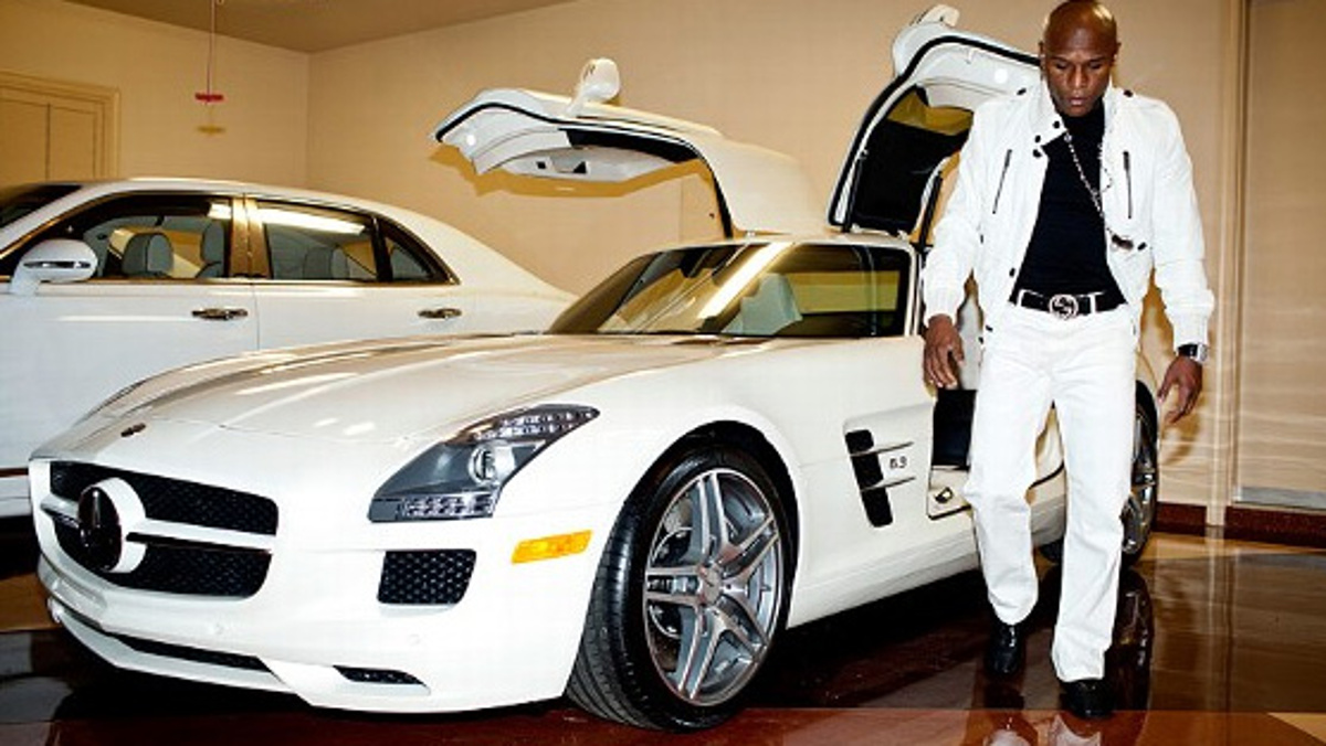 El Mercedes SLS del amigo Floyd El Mercedes SLS del amigo Floyd