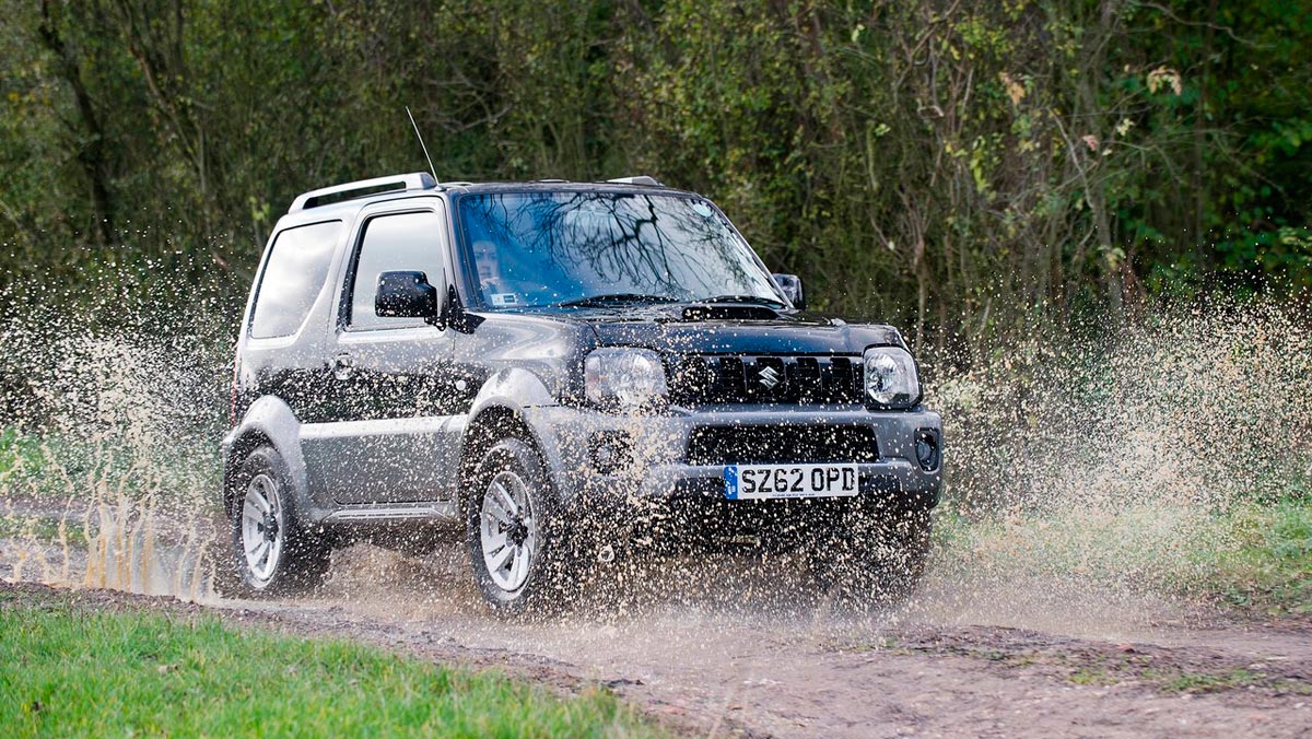 Caprichos sobre ruedas a precio asequible: Suzuki Jimny (II) Caprichos sobre ruedas a precio asequible: Suzuki Jimny (II)