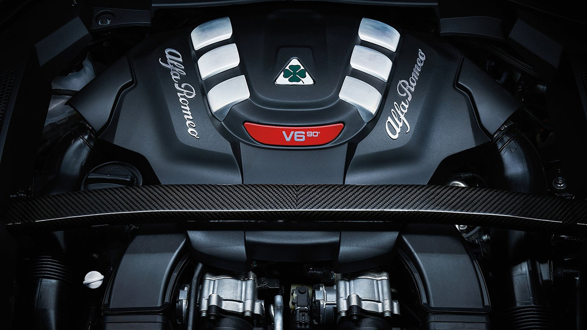 Creamos el SUV perfecto - Motor: Alfa Romeo Stelvio QV Creamos el SUV perfecto - Motor: Alfa Romeo Stelvio QV