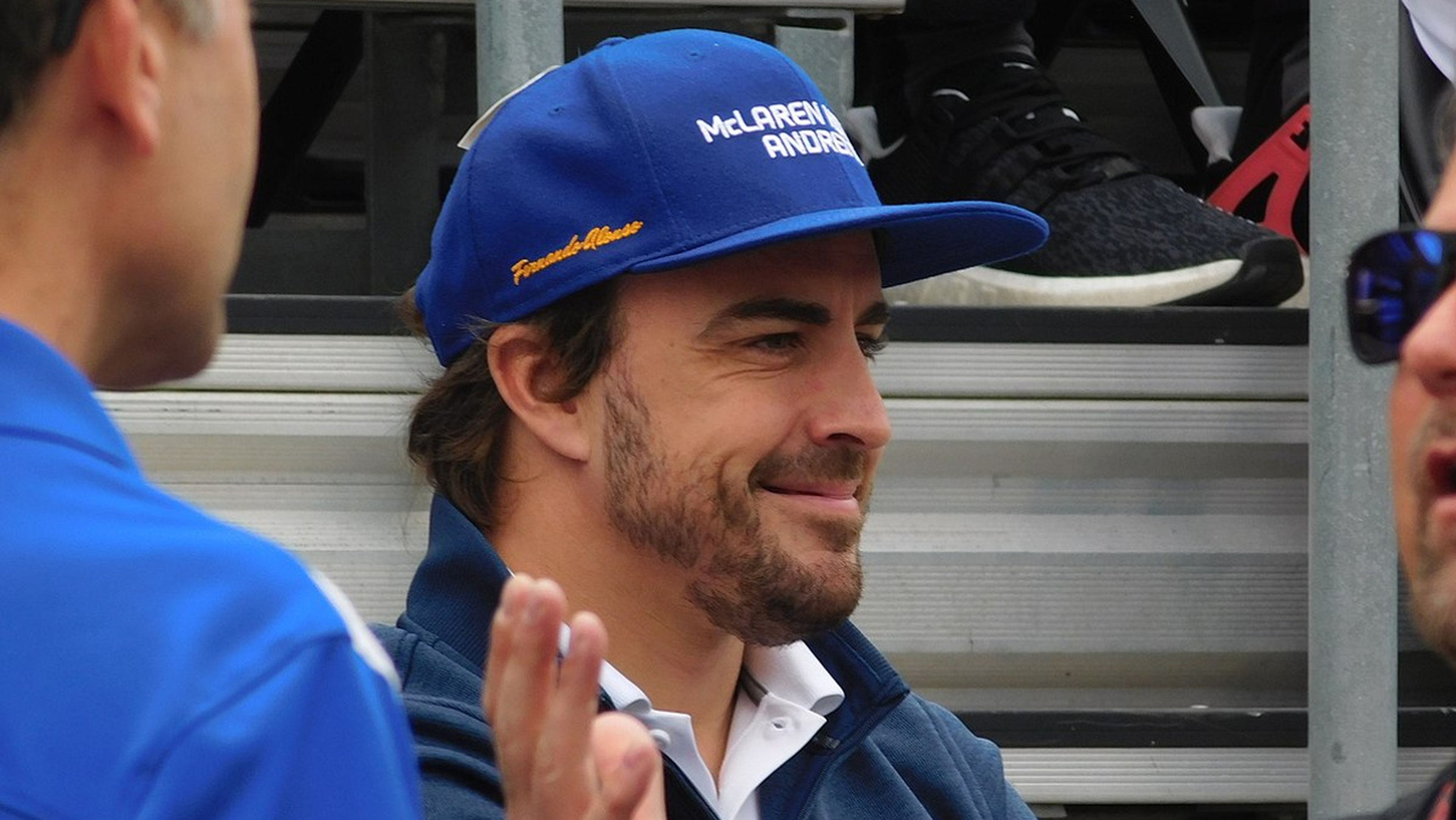 Fernando_Alonso_2017_Indianapolis_500_3 de Zach Catanzareti Photo via Wikipedia