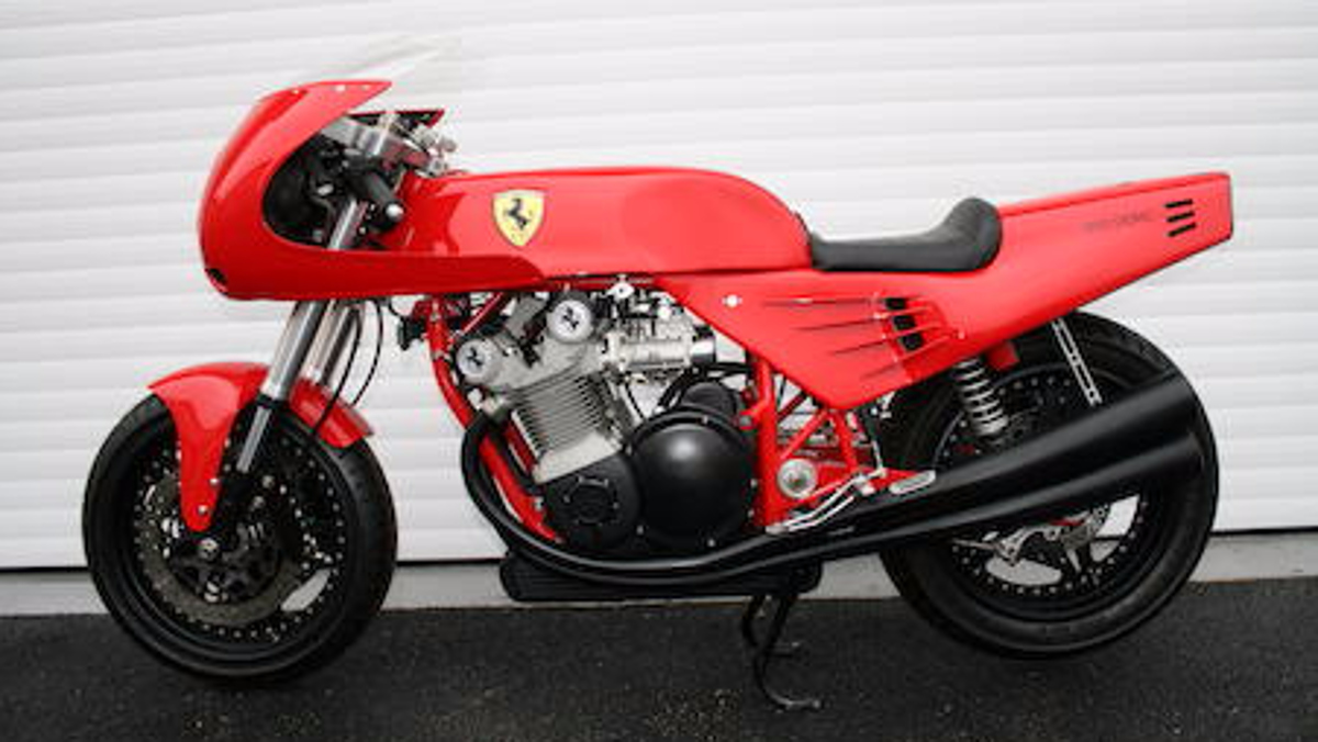 Plano lateral moto Ferrari Plano lateral moto Ferrari