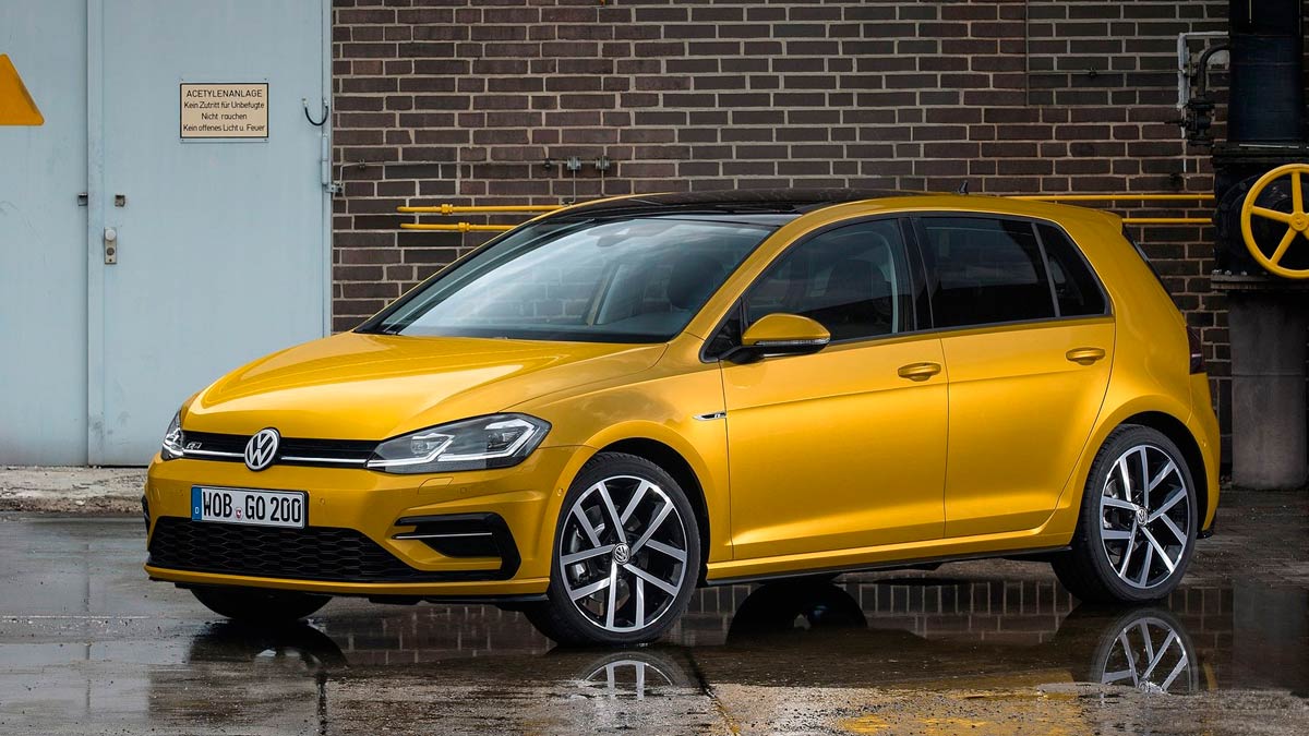 Rivales del Seat León FR: Volkswagen Golf R-Line Rivales del Seat León FR Ford Focus Peugeot 308 Megane Honda Civic Golf R