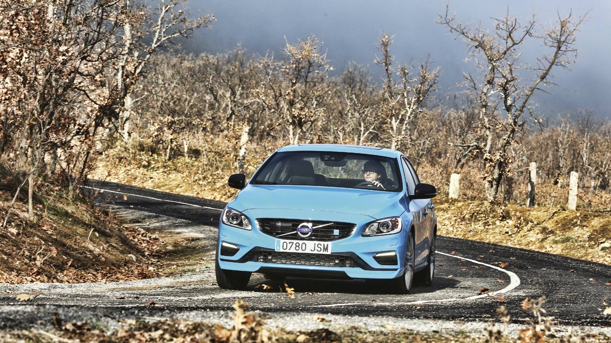 Volvo S60 Polestar BMW M3 vs Volvo S60 Polestar