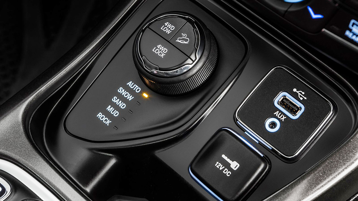 Peugeot 3008 o Jeep Compass: ¿cuál comprar? Peugeot 3008 o Jeep Compass: ¿cuál comprar?